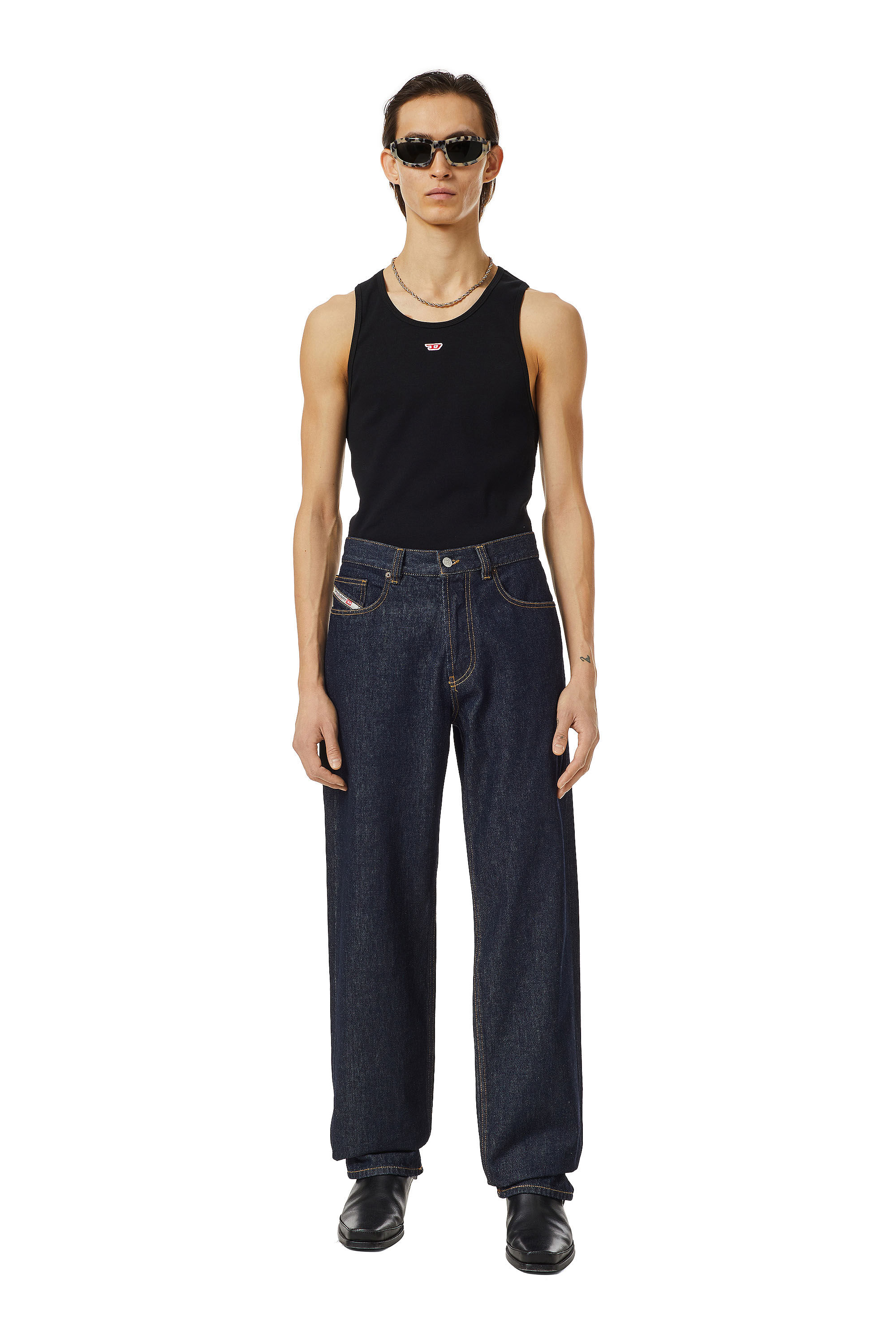 Diesel - 2010 Z9C02 Straight Jeans, Azul Oscuro - Image 1