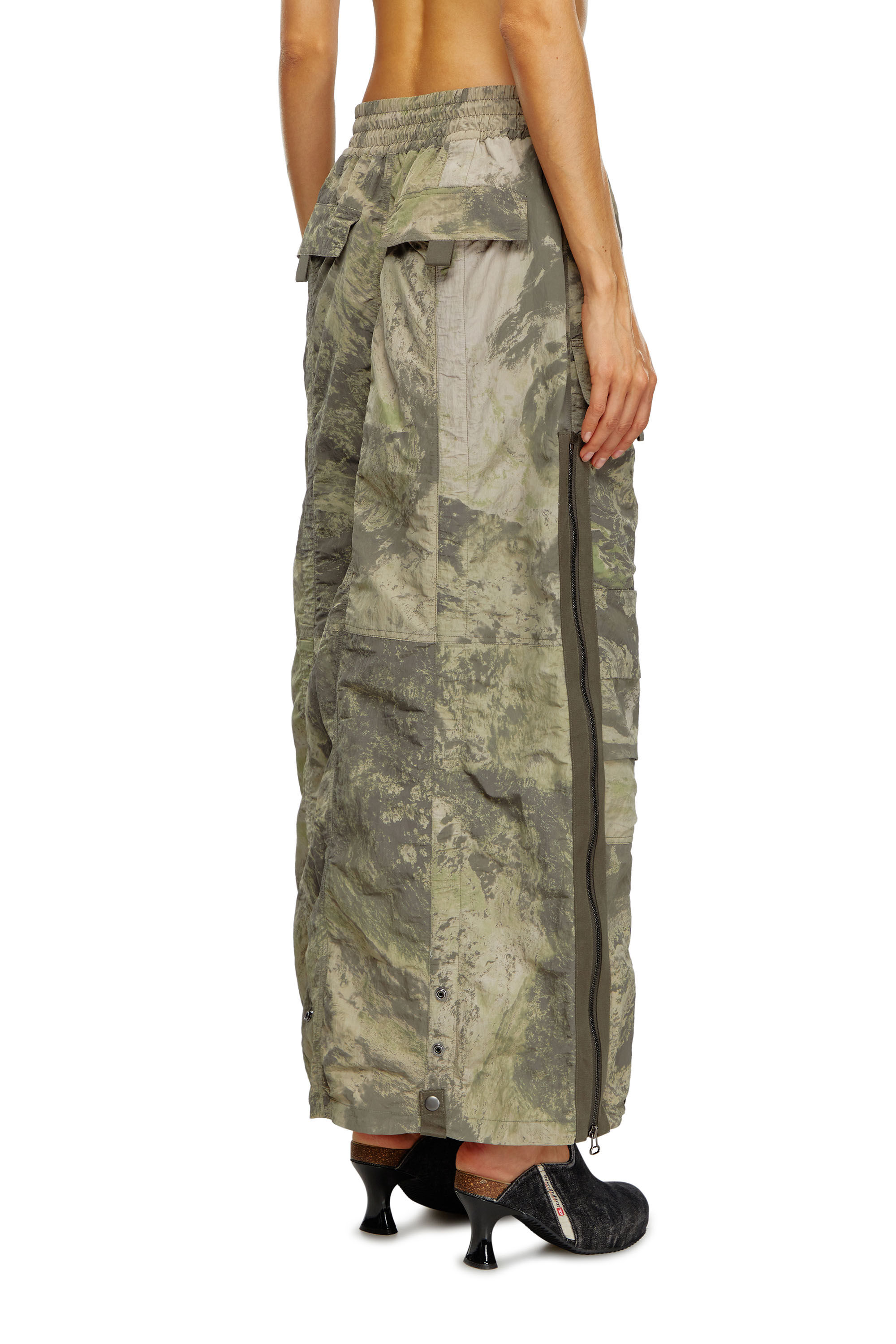 Women's Long skirt with cargo pockets | Green | Diesel