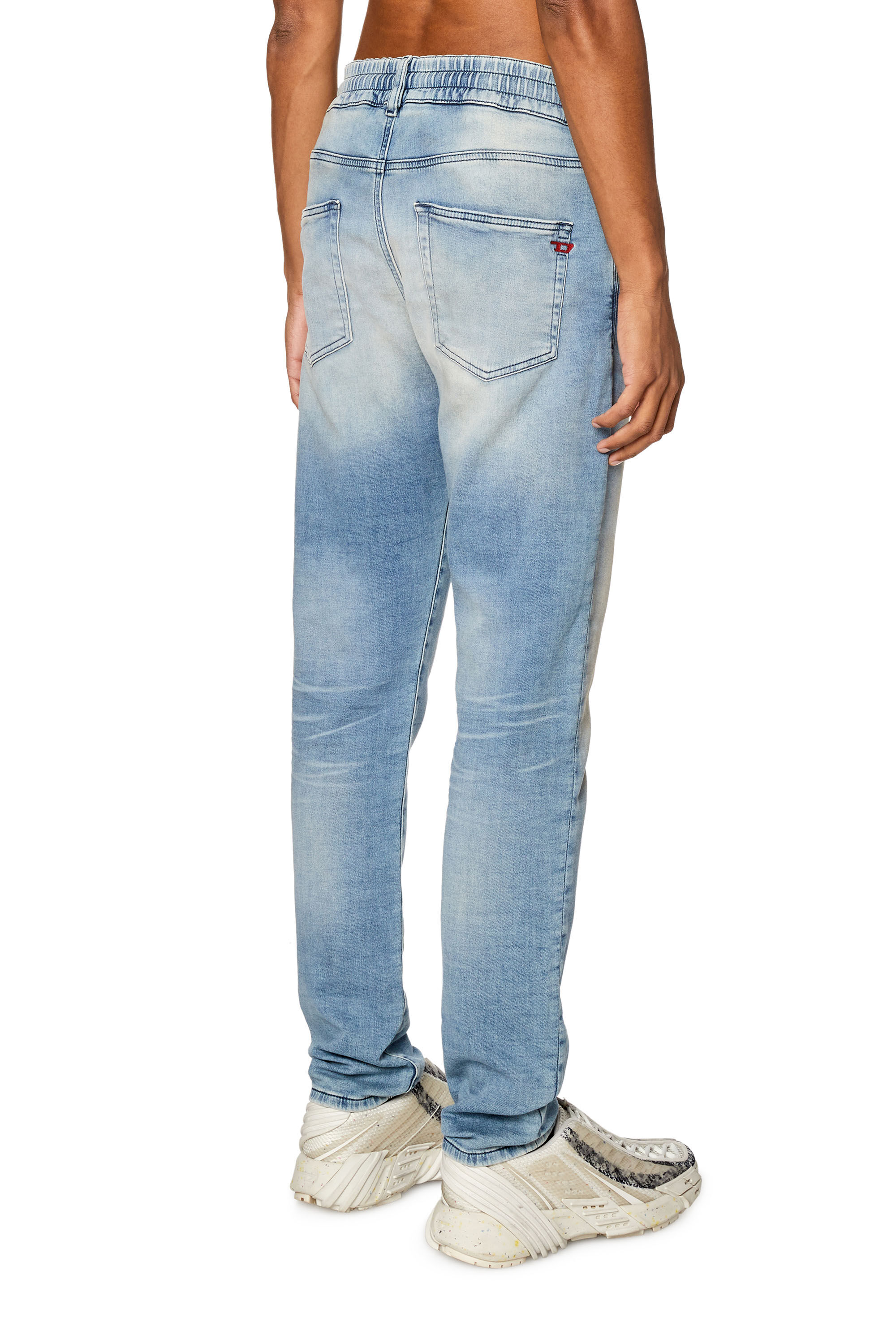 Men's Slim Jeans | Light blue | Diesel 2060 D-Strukt Joggjeans®