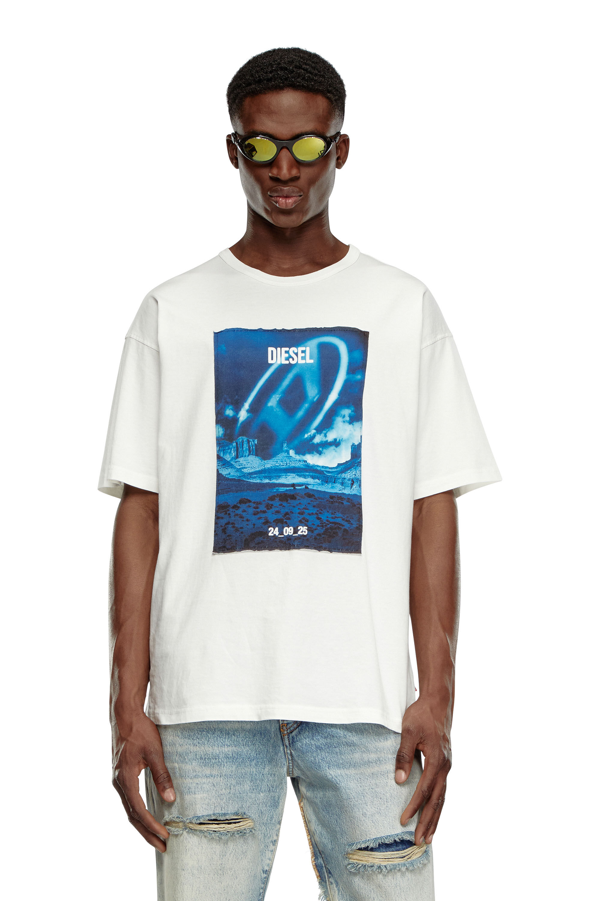 Men's Long-sleeve T-shirt with printed patch | White | Diesel