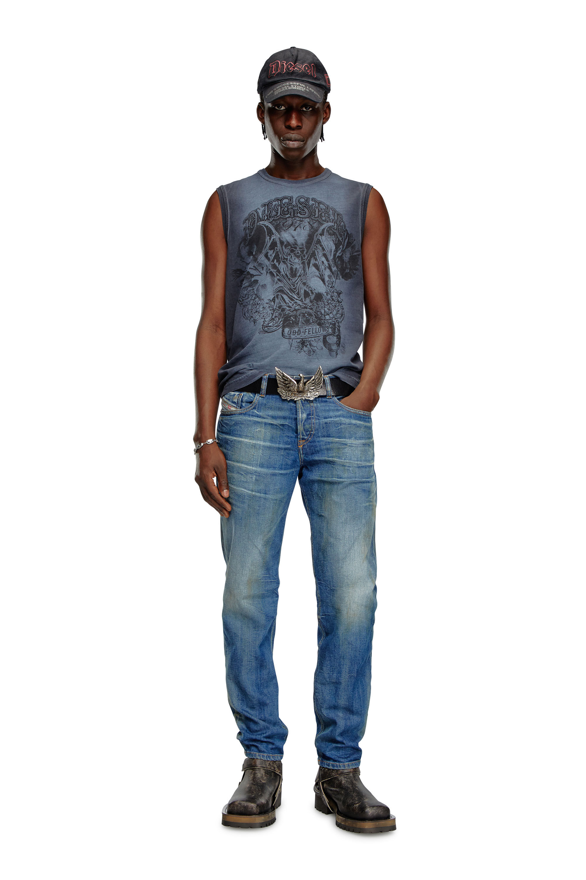 2023 D-Finitive Tapered Jeans | Medium Blue | Diesel