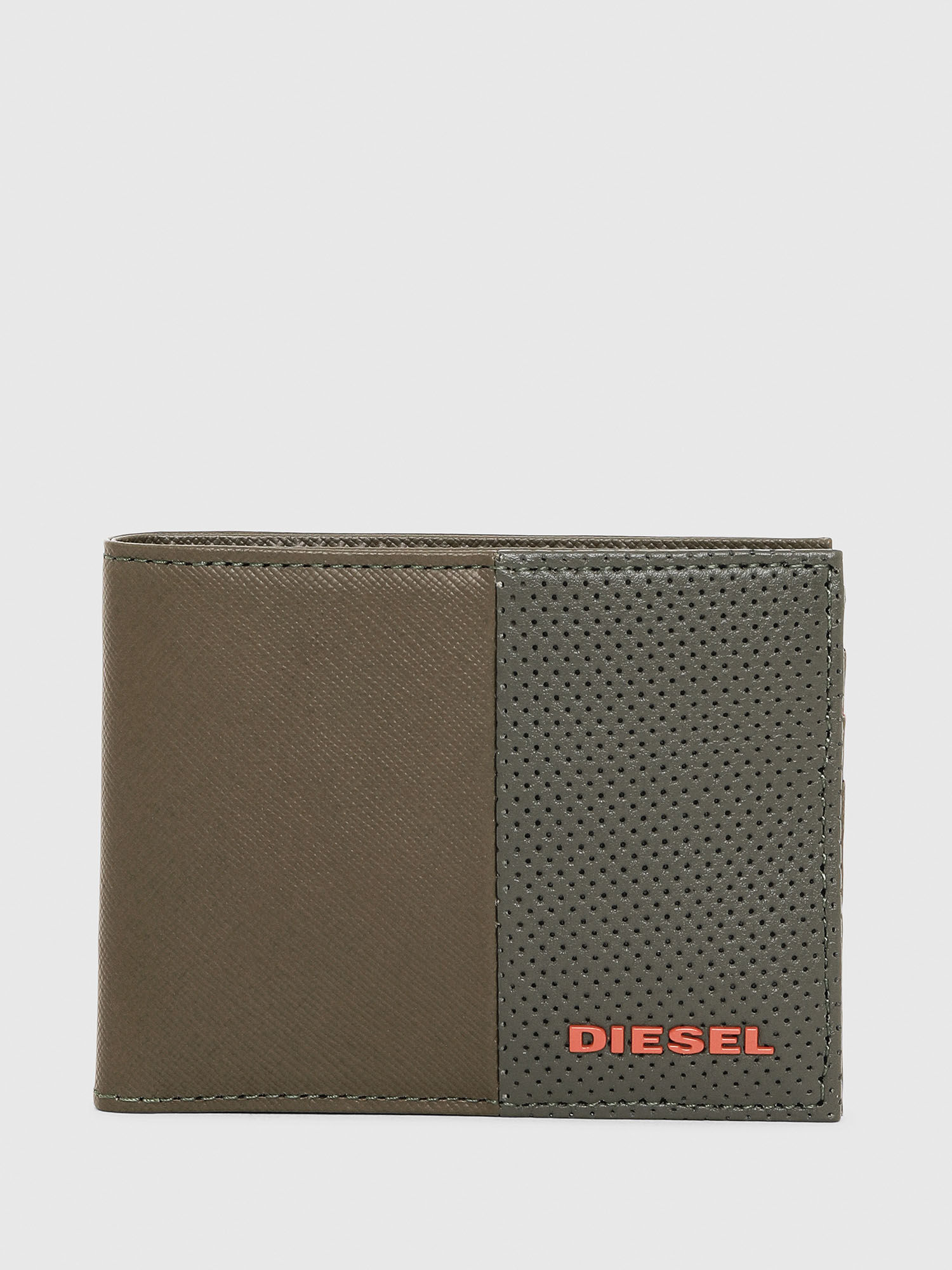 NEELA XS Men Compact wallet in textured leather Diesel