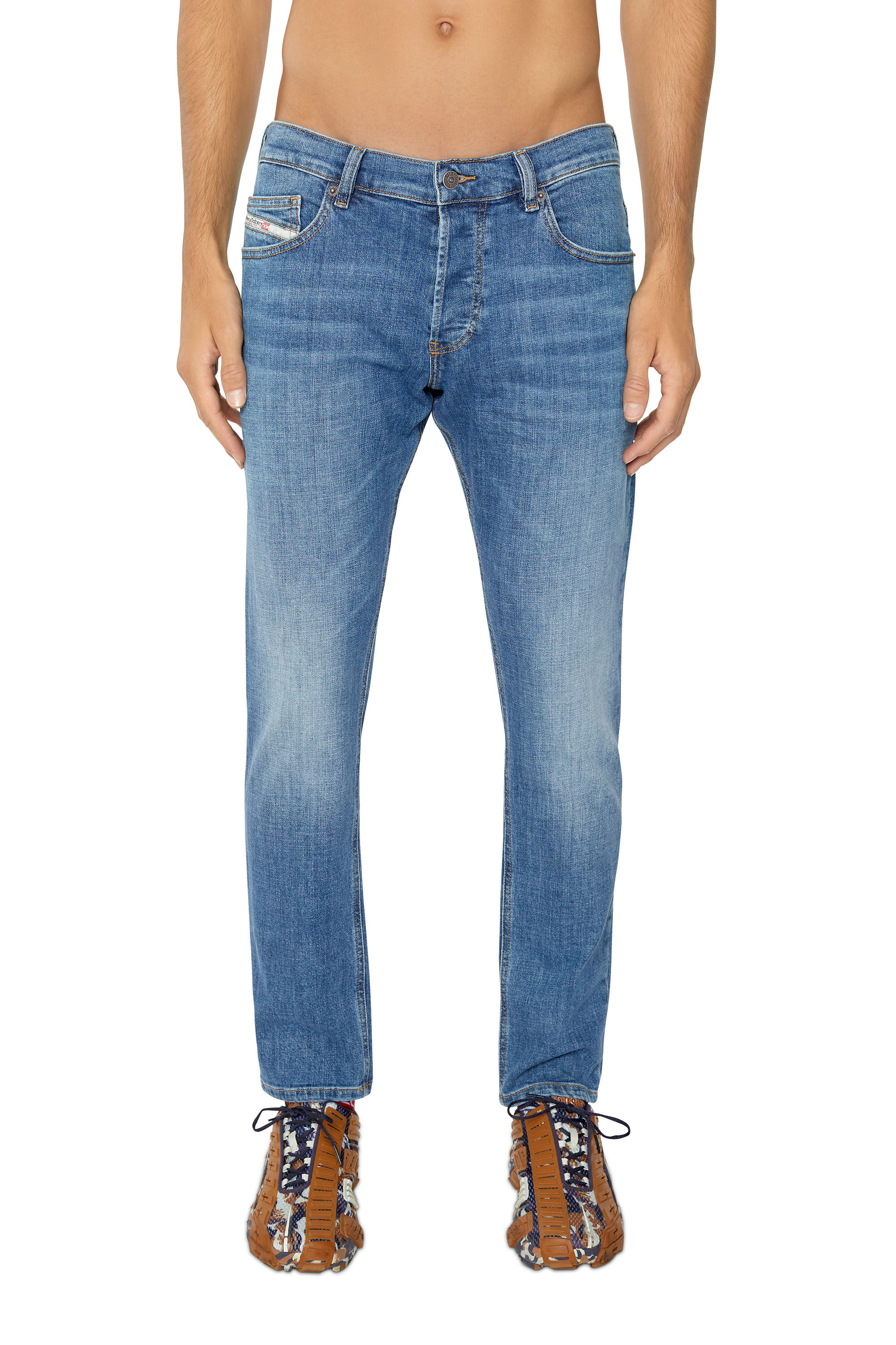 Diesel - D-Luster 0IHAT Slim Jeans, Azul medio - Image 3