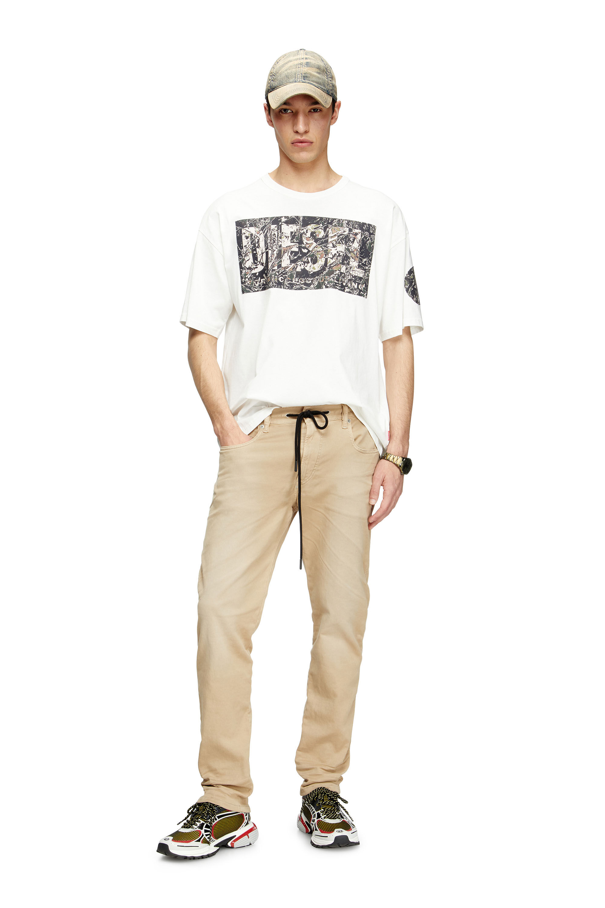 Diesel - Slim 2062 D-Strukt Joggjeans® 0670M Hombre, Marrón Claro - 1