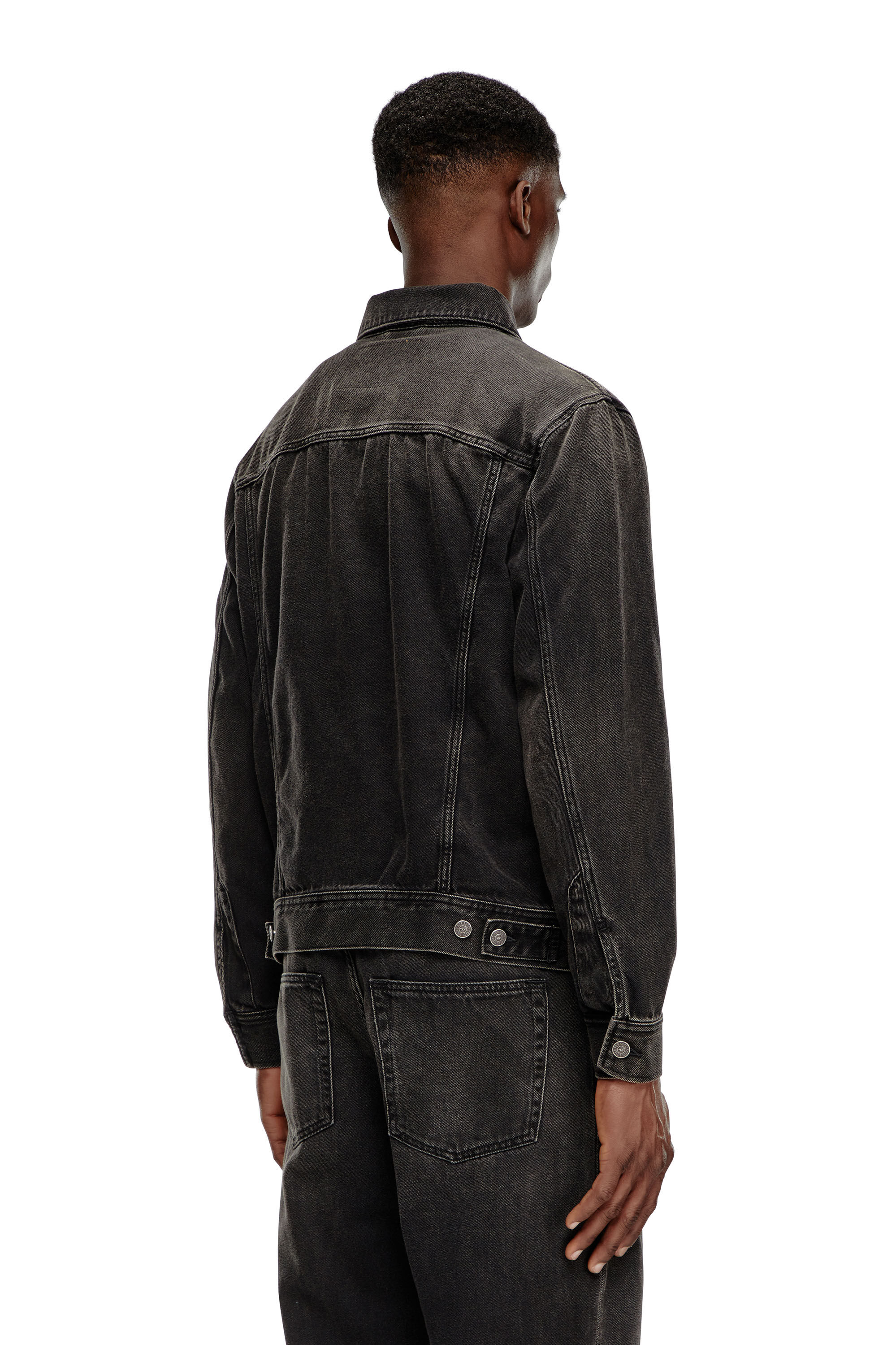 【限定製作】 Men's Regular-fit trucker jacket | Black | Diesel ジャケット・アウター