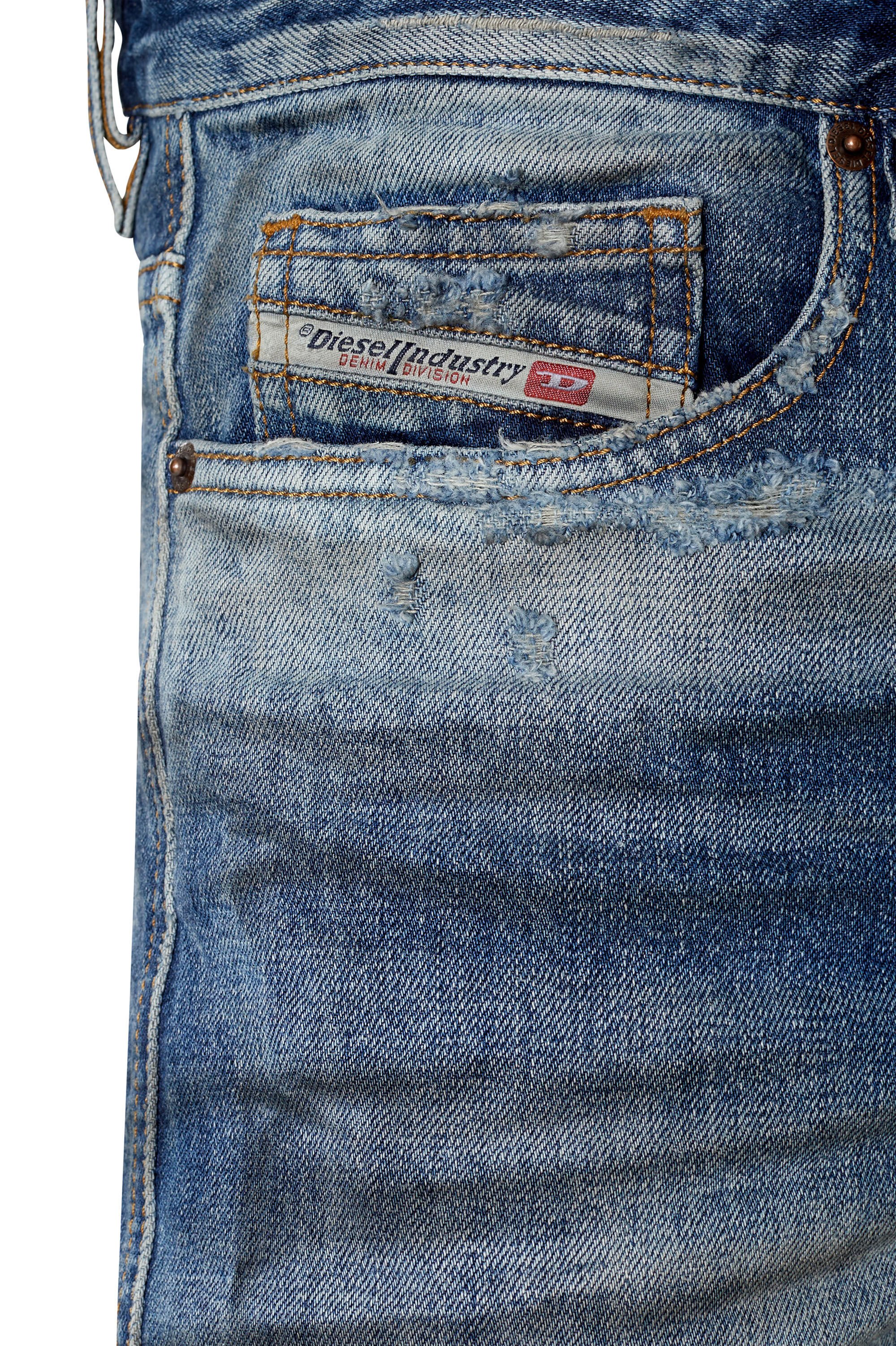 Diesel - Straight Jeans 2020 D-Viker 007D1, Medium blue - Image 6