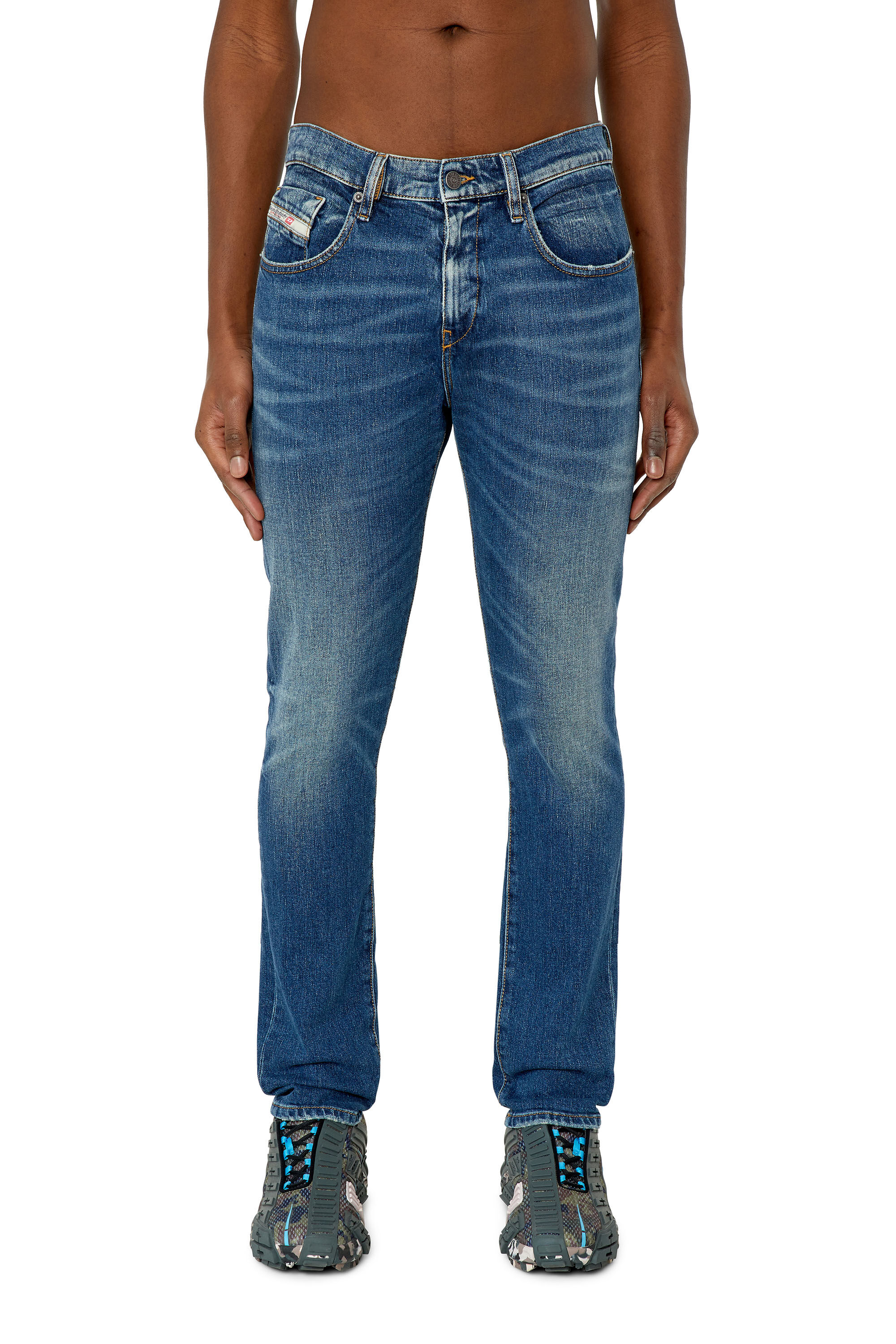 2019 D-STRUKT Man: Medium blue Slim Jeans | Diesel