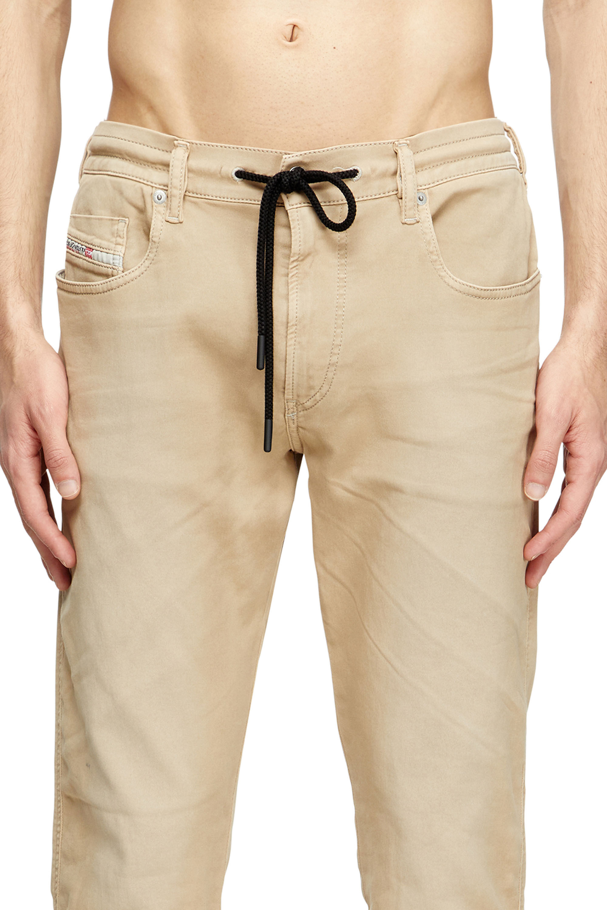 Diesel - Slim 2062 D-Strukt Joggjeans® 0670M Hombre, Marrón Claro - 5