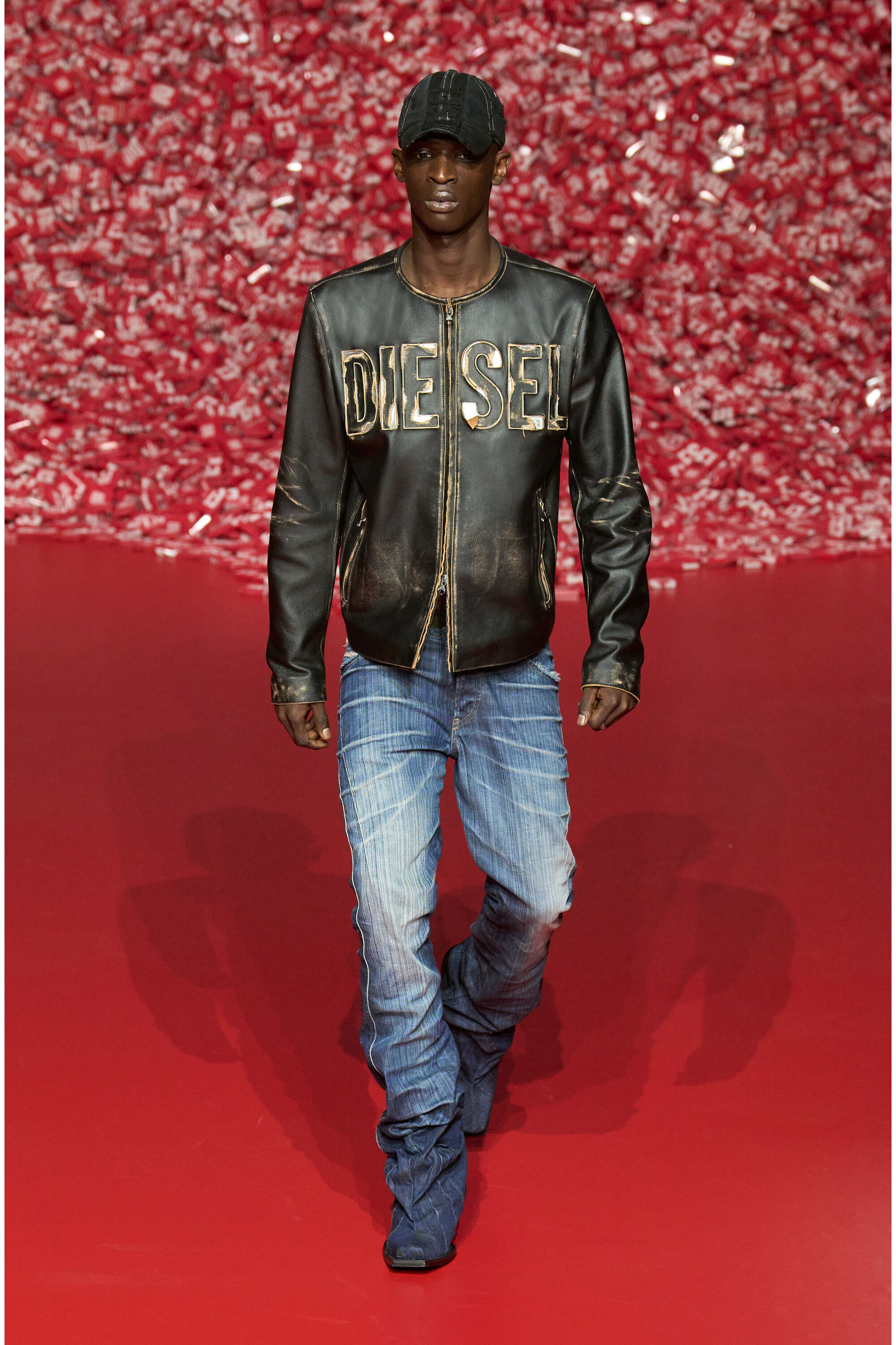 Chamarra de piel roja hombre new arrivals
