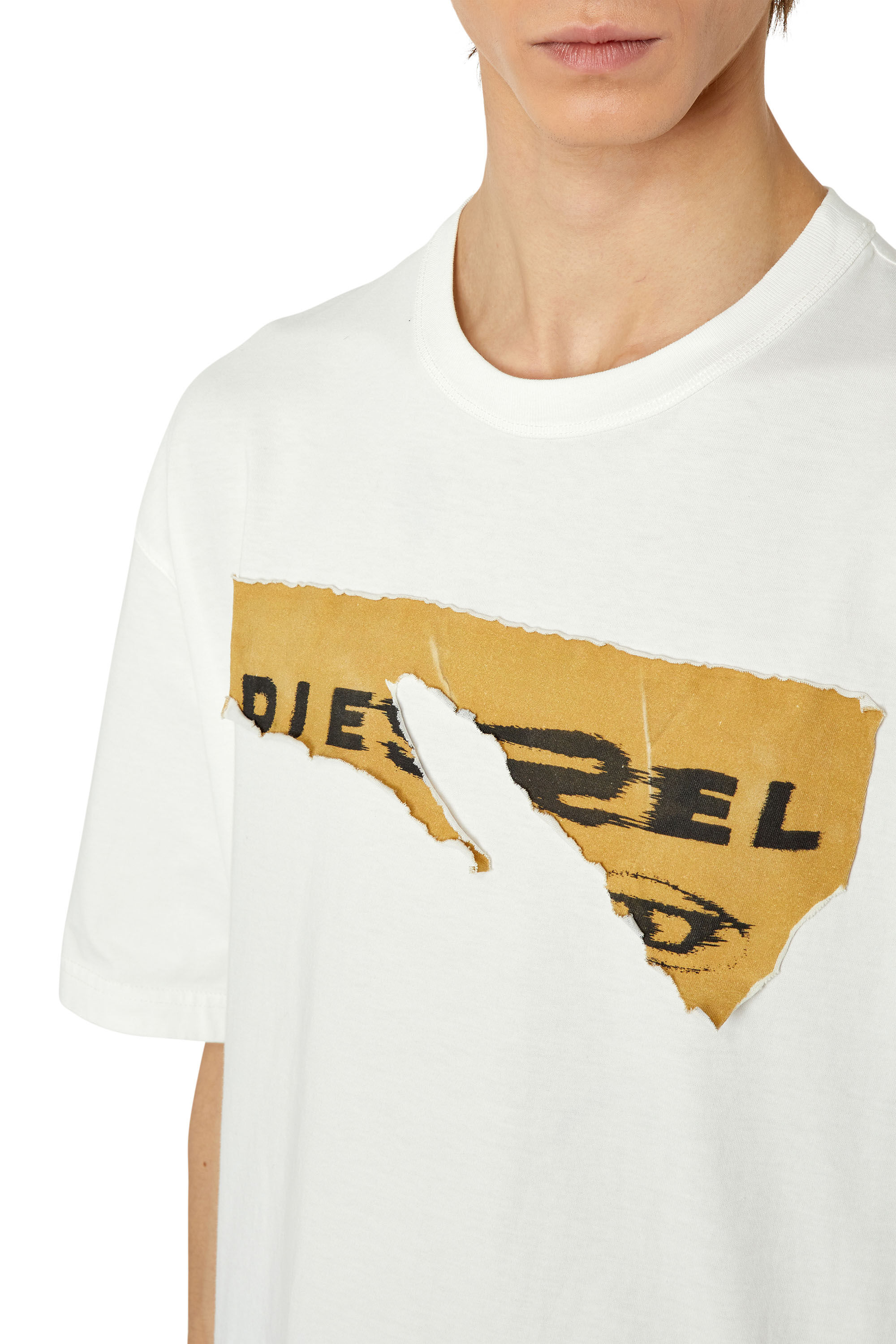 人気の春夏 peel-off with T-shirt Man: T-WASH-POFF patches Diesel | トップス