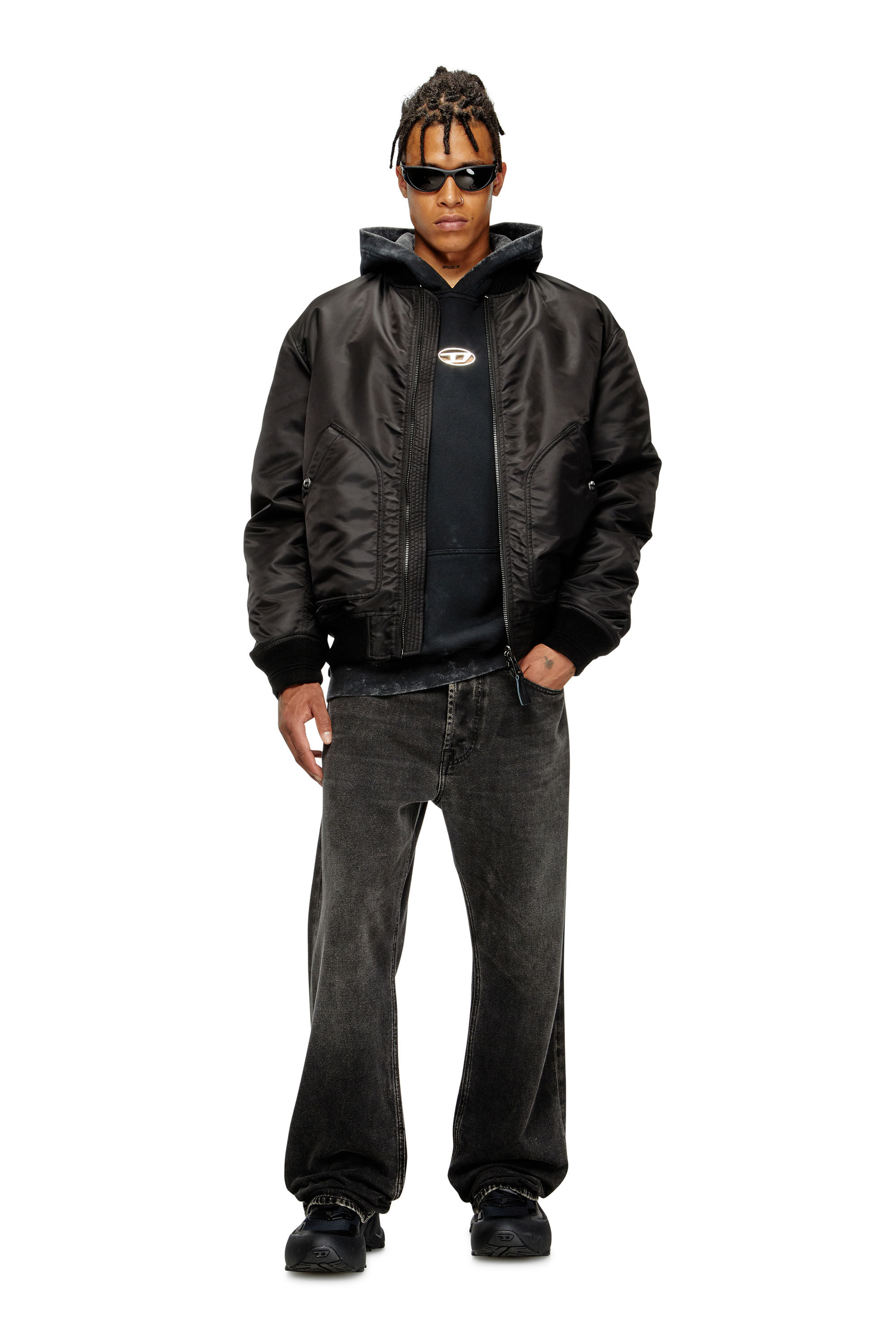 Diesel - S-BOXT-HOOD-T10, Sudadera con capucha y Oval D de metal recortada Hombre in Negro - 1