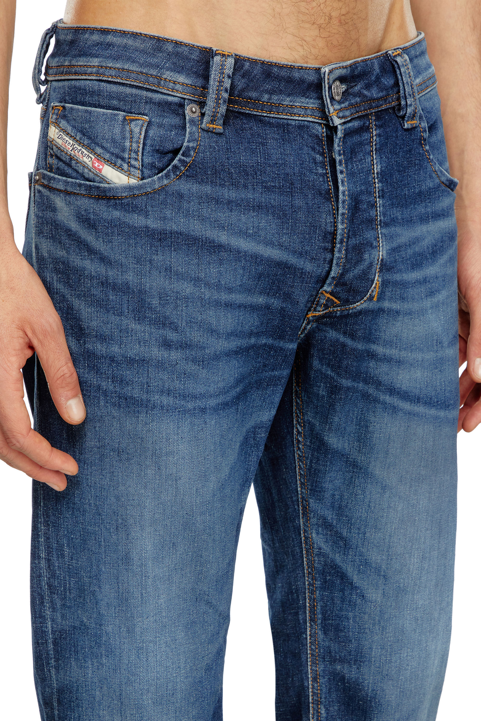 Men's Regular Jeans | Dark Blue | Diesel 1985 Larkee