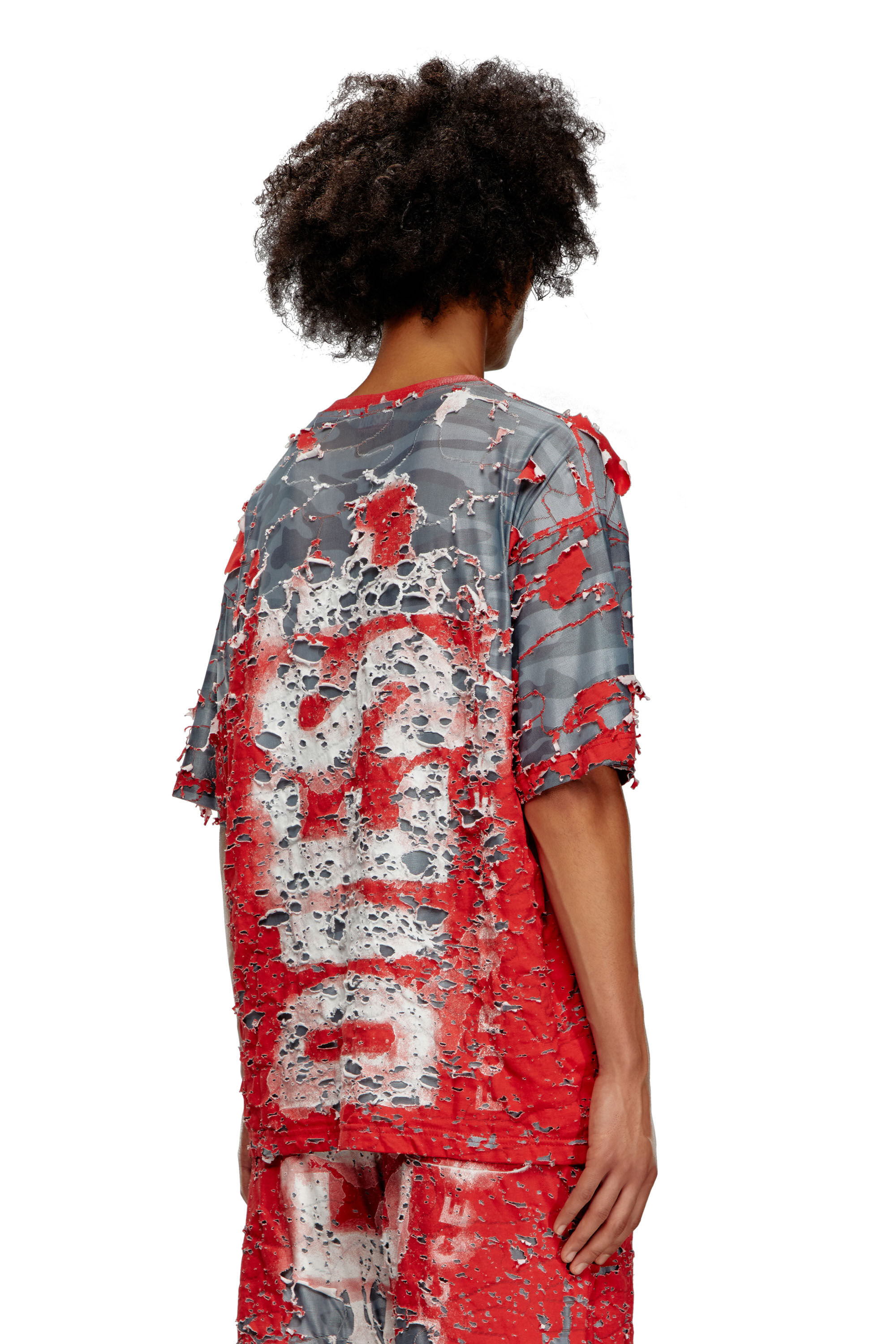 【DIESEL】T-Boxt Peelovalディストレスト T シャツ（送料無料） T-BOXT-T3 T-shirt with logo photo patches｜ホワイト｜メンズ