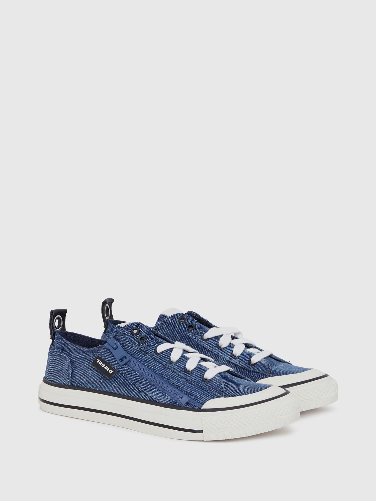 S ASTICO LOW ZIP W Woman Low top sneakers in treated denim Diesel