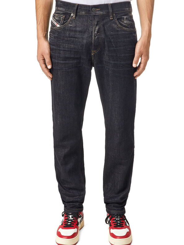mens black tapered jeans