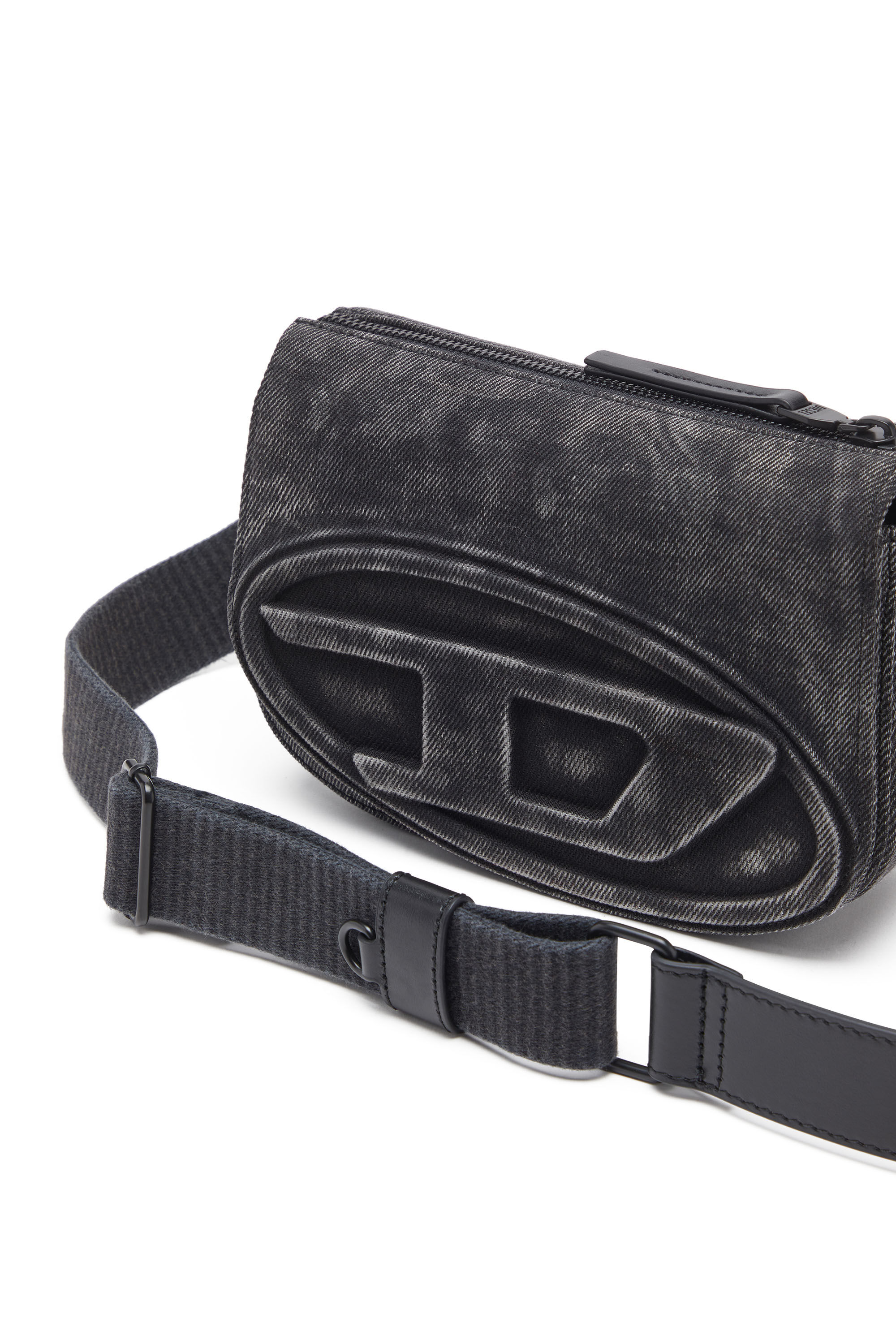 Diesel - 1DR CAMERA BAG, 1DR-Bolso tipo cámara de denim stonewashed Unisex in Negro - 5