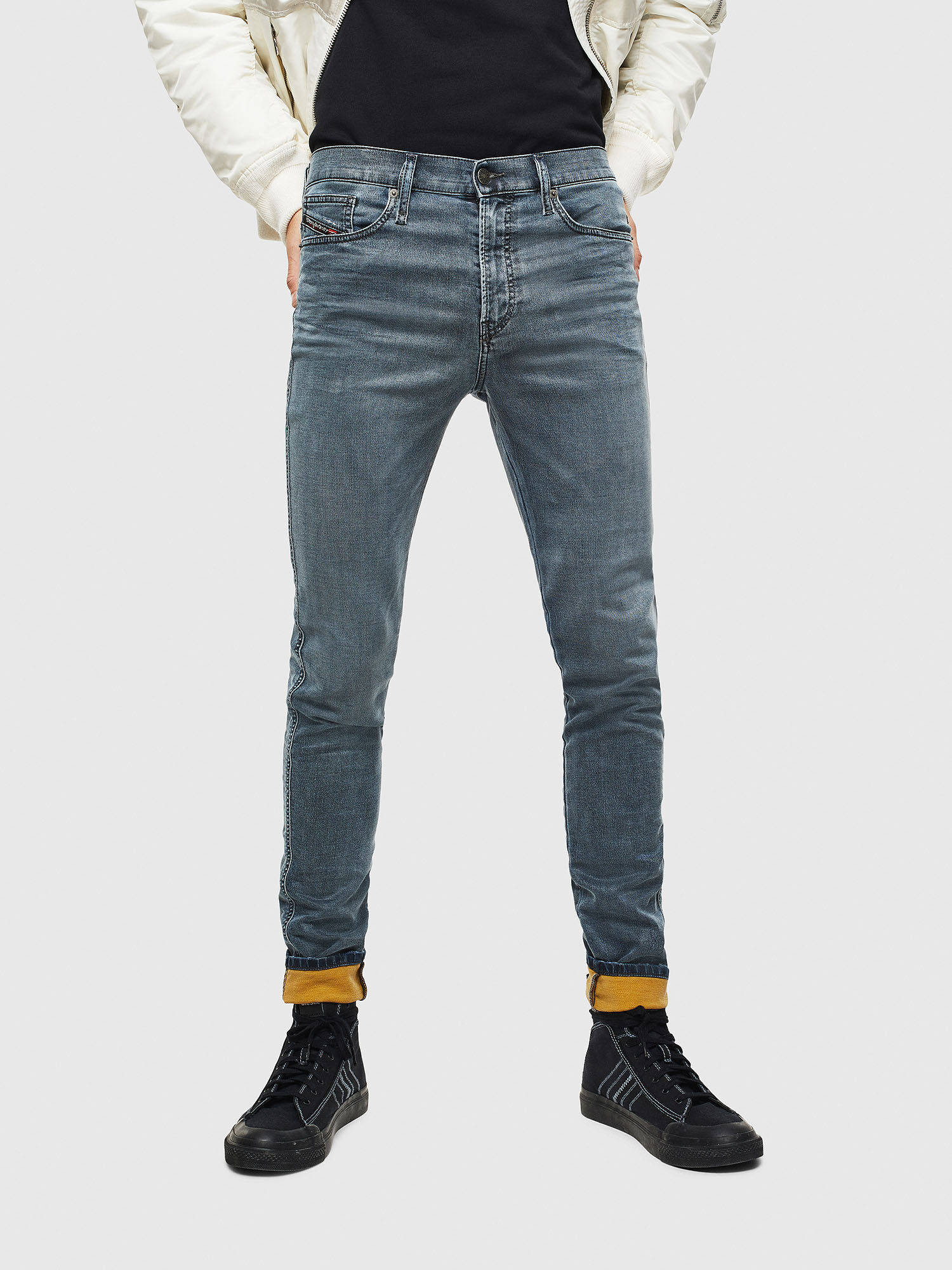 驚きの値段 新品未使用 ディーゼル D-REEFT-NE Jeans W26 Jogg デニム ...