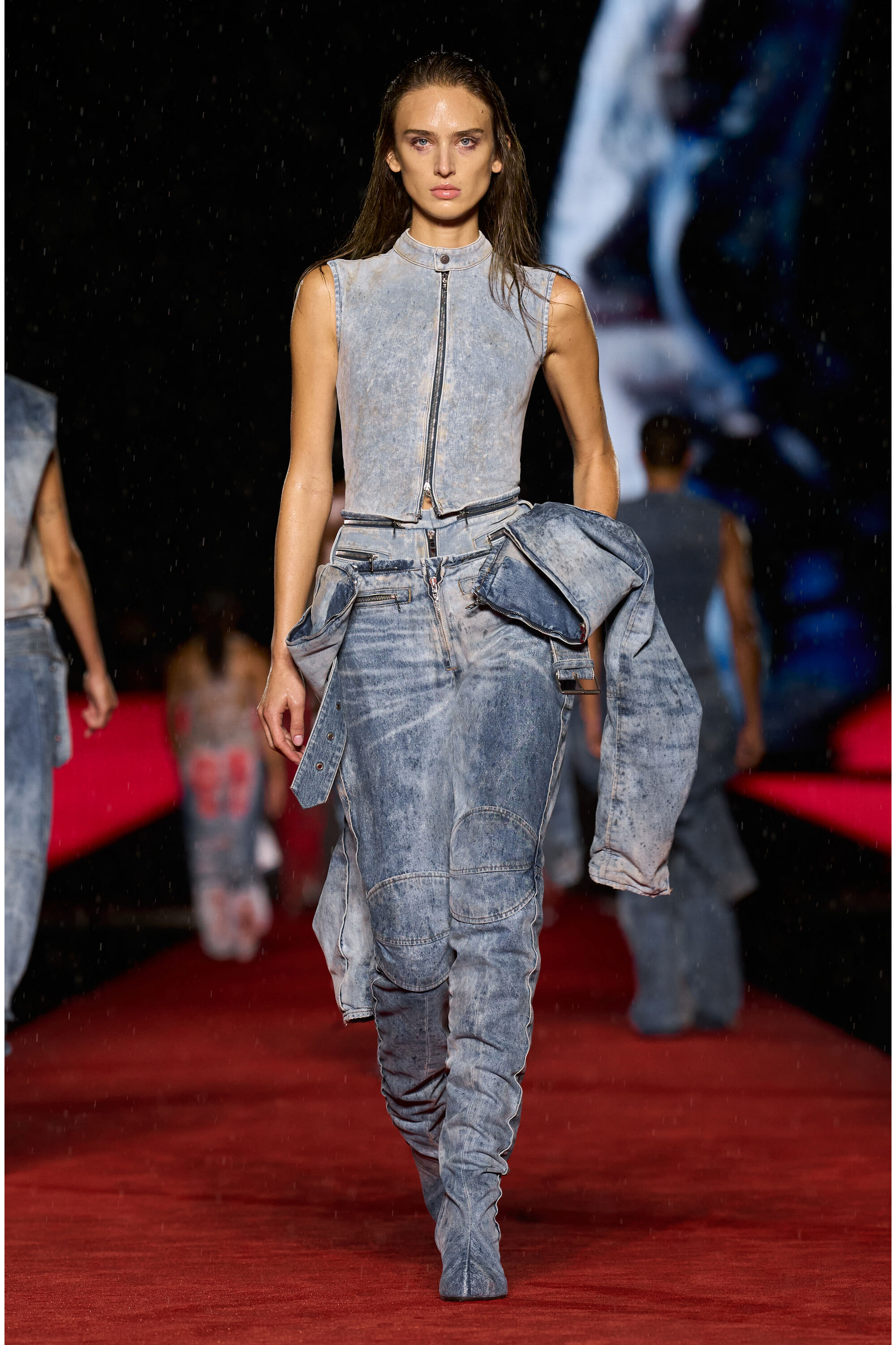 Diesel - DE-NATAISLA-FSE, Mono de denim transformable de segunda piel Mujer in Azul marino - 6
