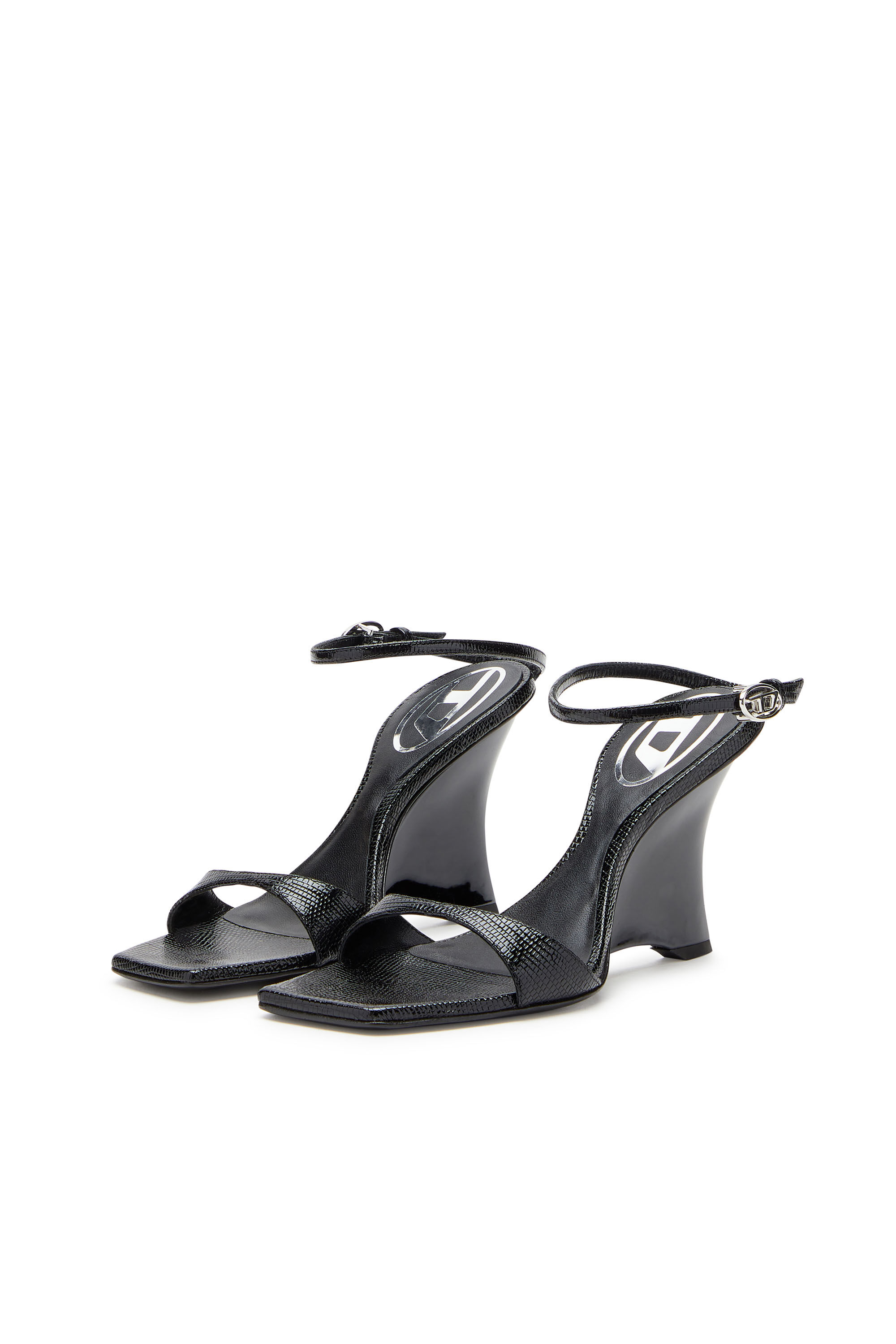 Diesel - D-AMBER SANDAL WEDGE, Sandalias de cuña en cuero efecto lagarto Mujer in Negro - 7