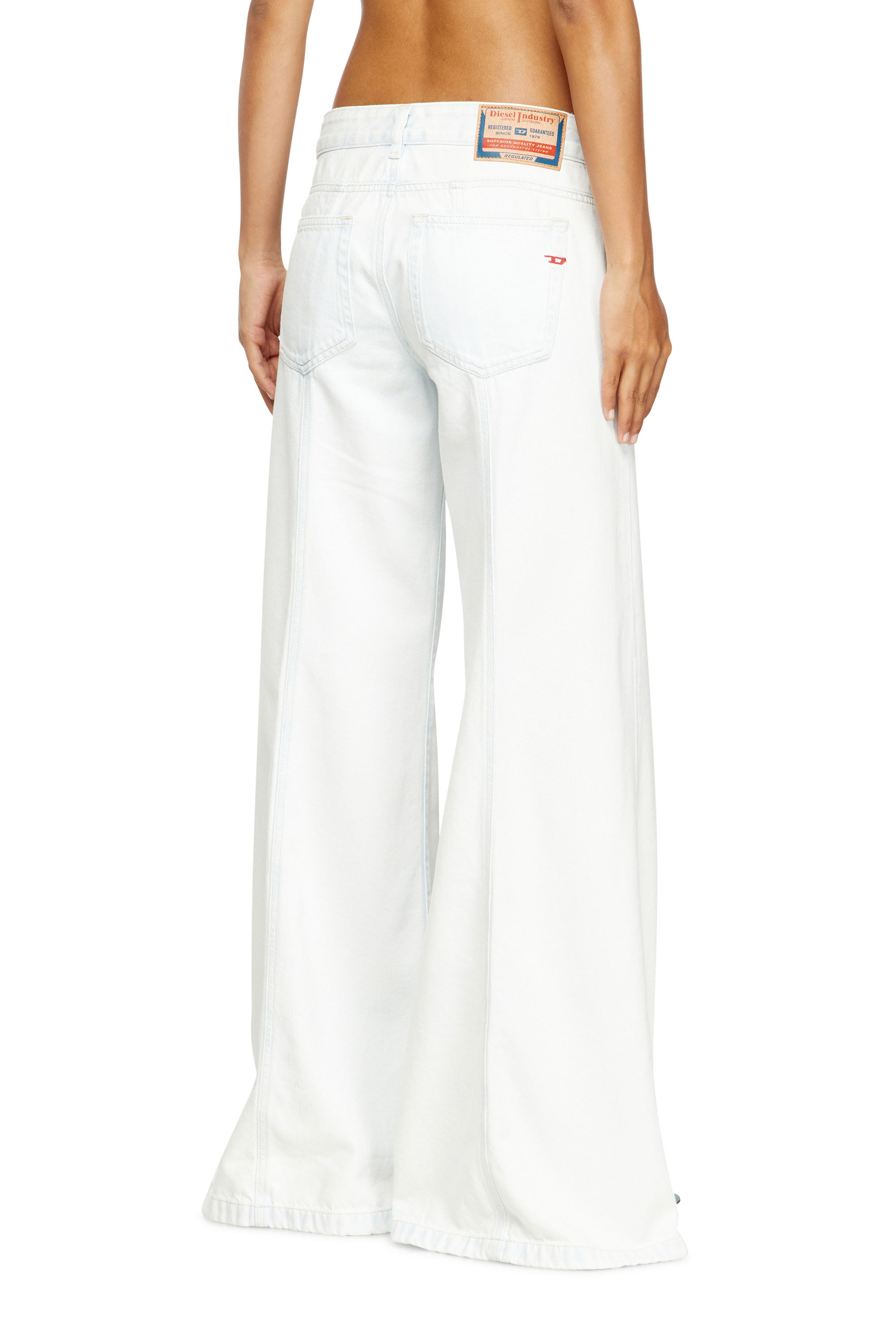 デニム・ジーパン Off-White Flare Jeans Mica Denim Off White Stretchy Crop Flare Jeans | Lime Lush