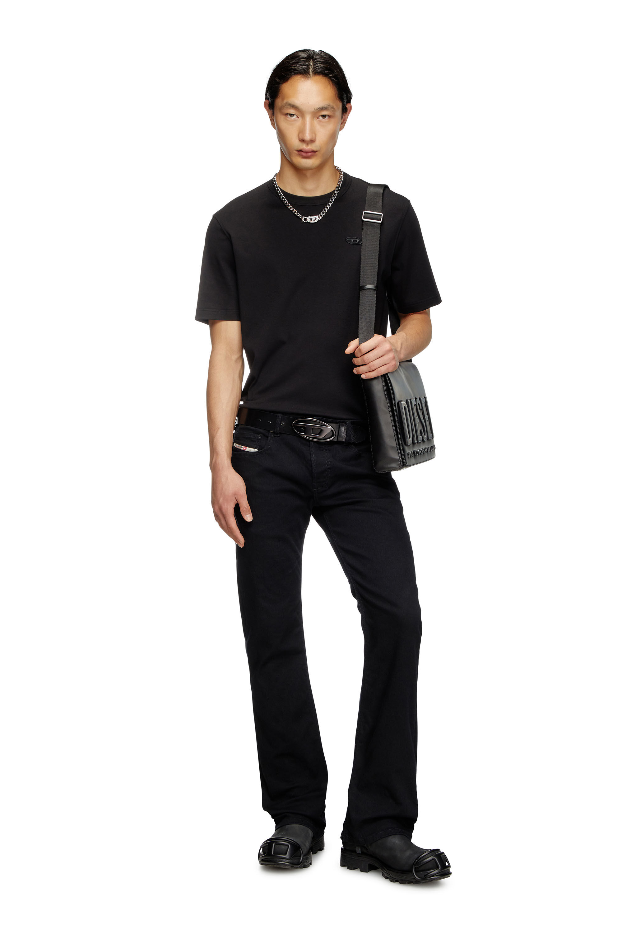 正規品 Men's T-shirt with tonal logo embroidery | Black | Diesel トップス