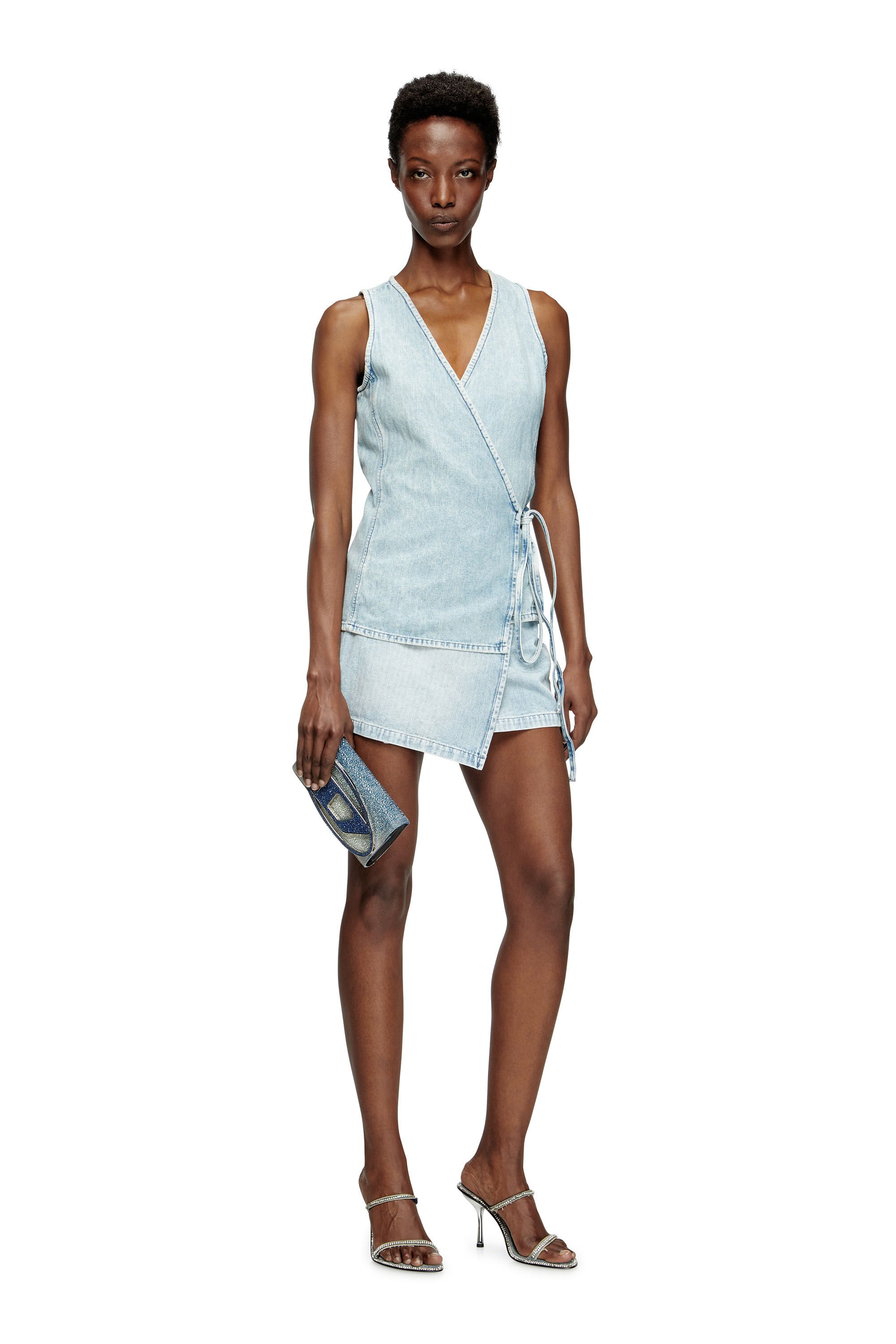 Diesel - DE-LEM-MINI, Falda corta cruzada de denim en espiga Mujer in Azul marino - 1