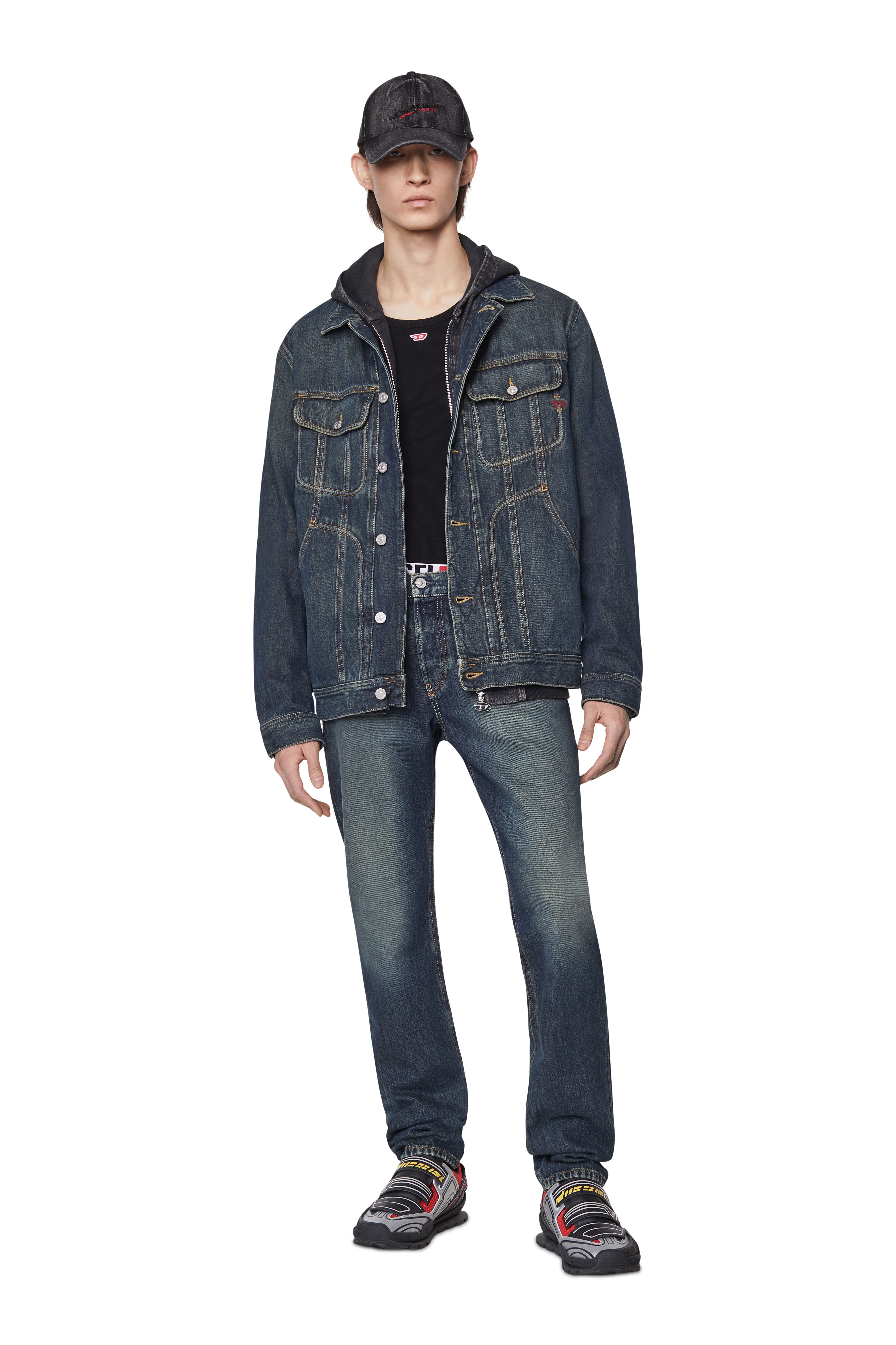 Diesel - 1995 D-Sark 09C04 Straight Jeans, Azul Oscuro - Image 1