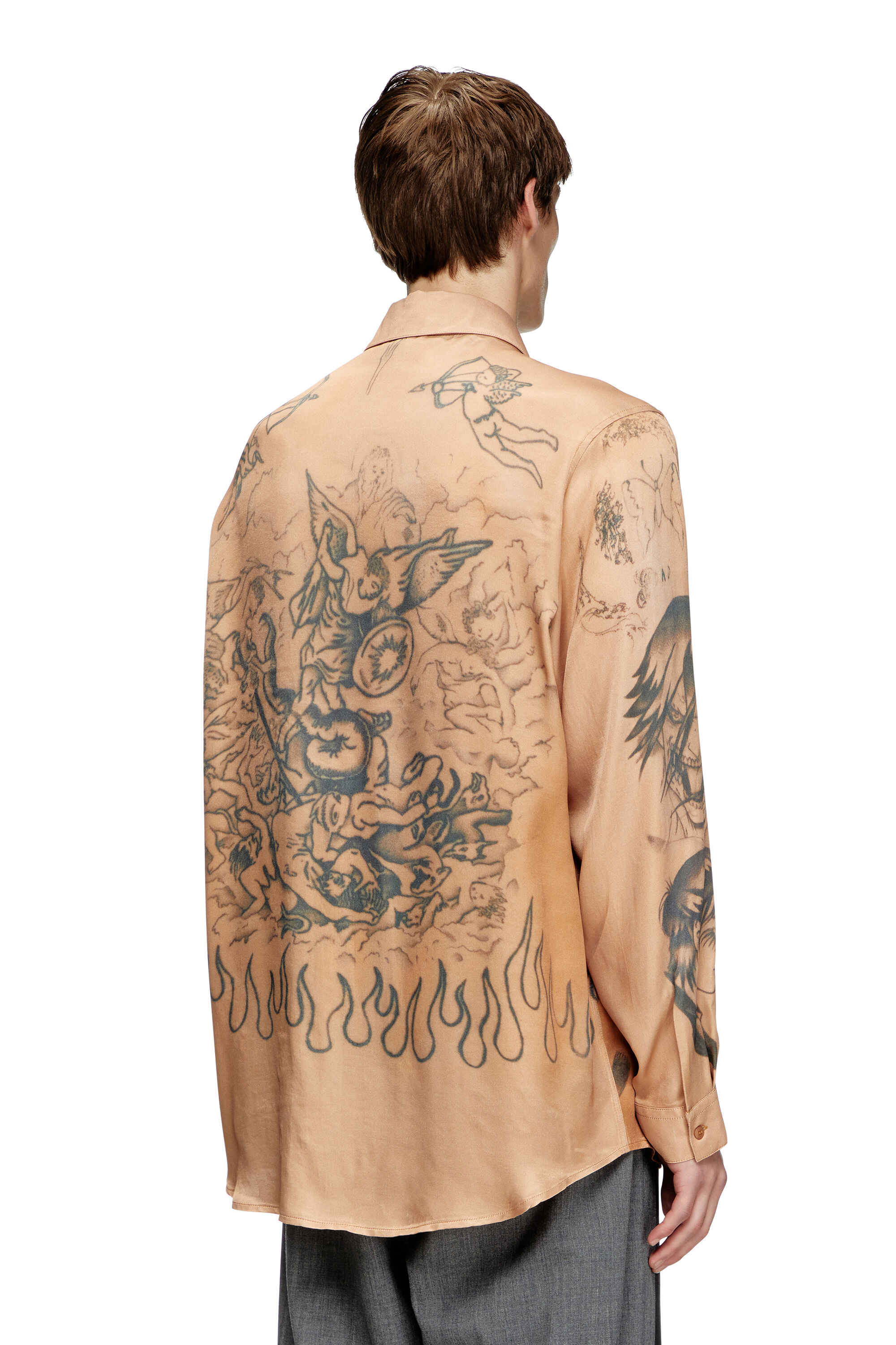 商品画像：Women's Fluid satin shirt with tattoo print | Beige | Diesel 5