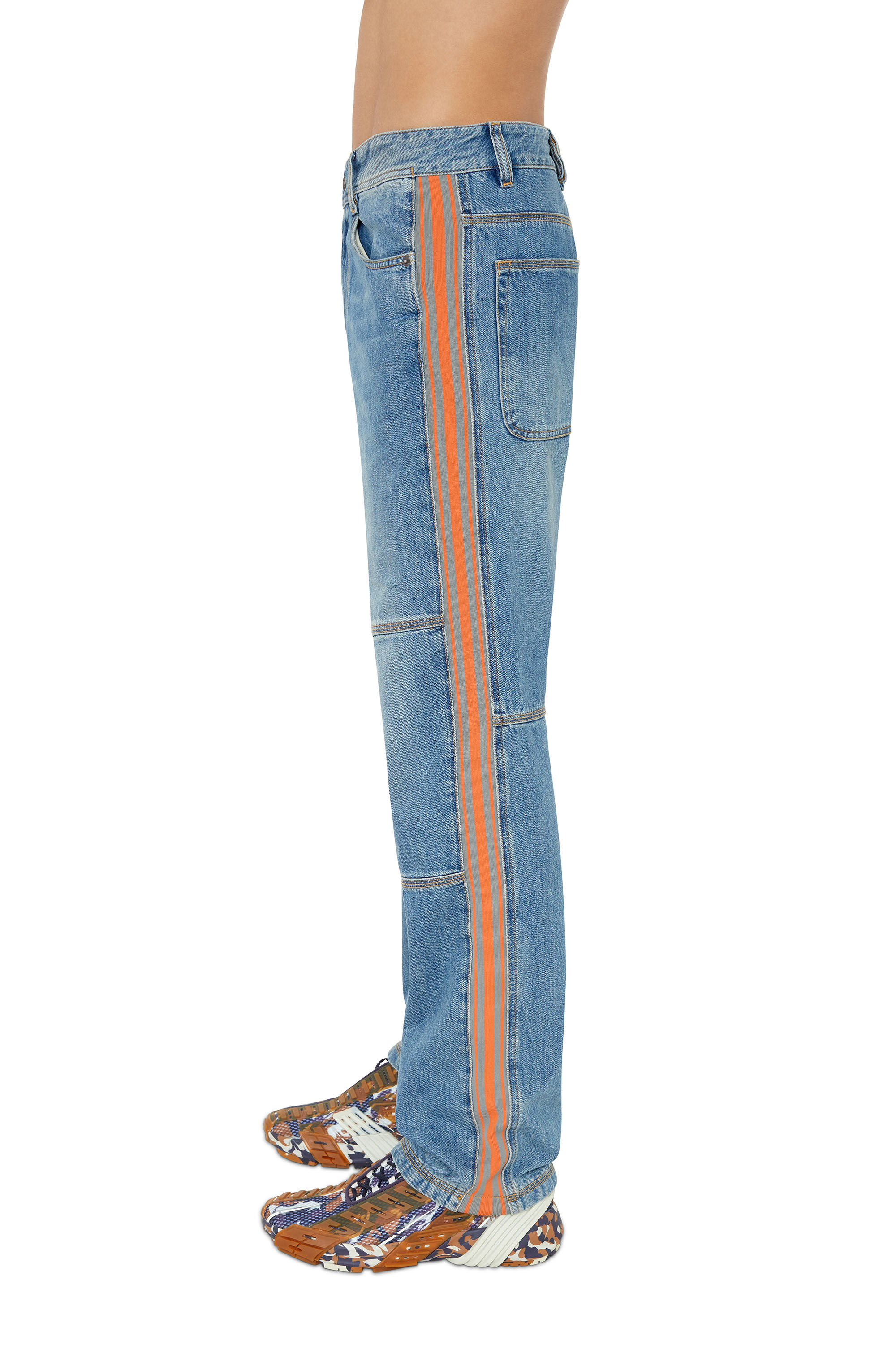 Diesel - D-Arbus 0EIAW Straight Jeans, Azul medio - Image 5
