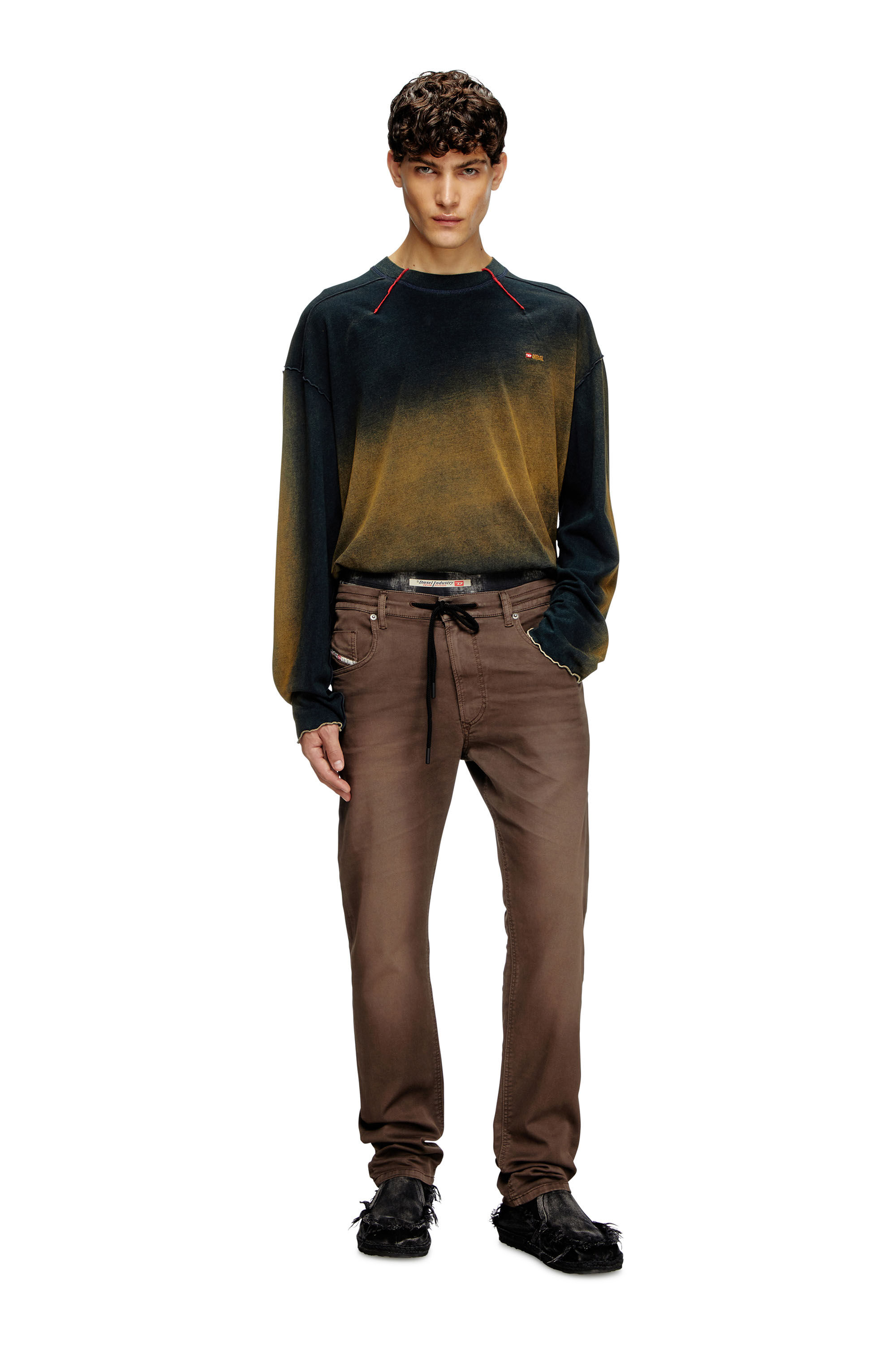 Diesel - Regular 2030 D-Krooley Joggjeans® 0670M Hombre, Marrón - 1