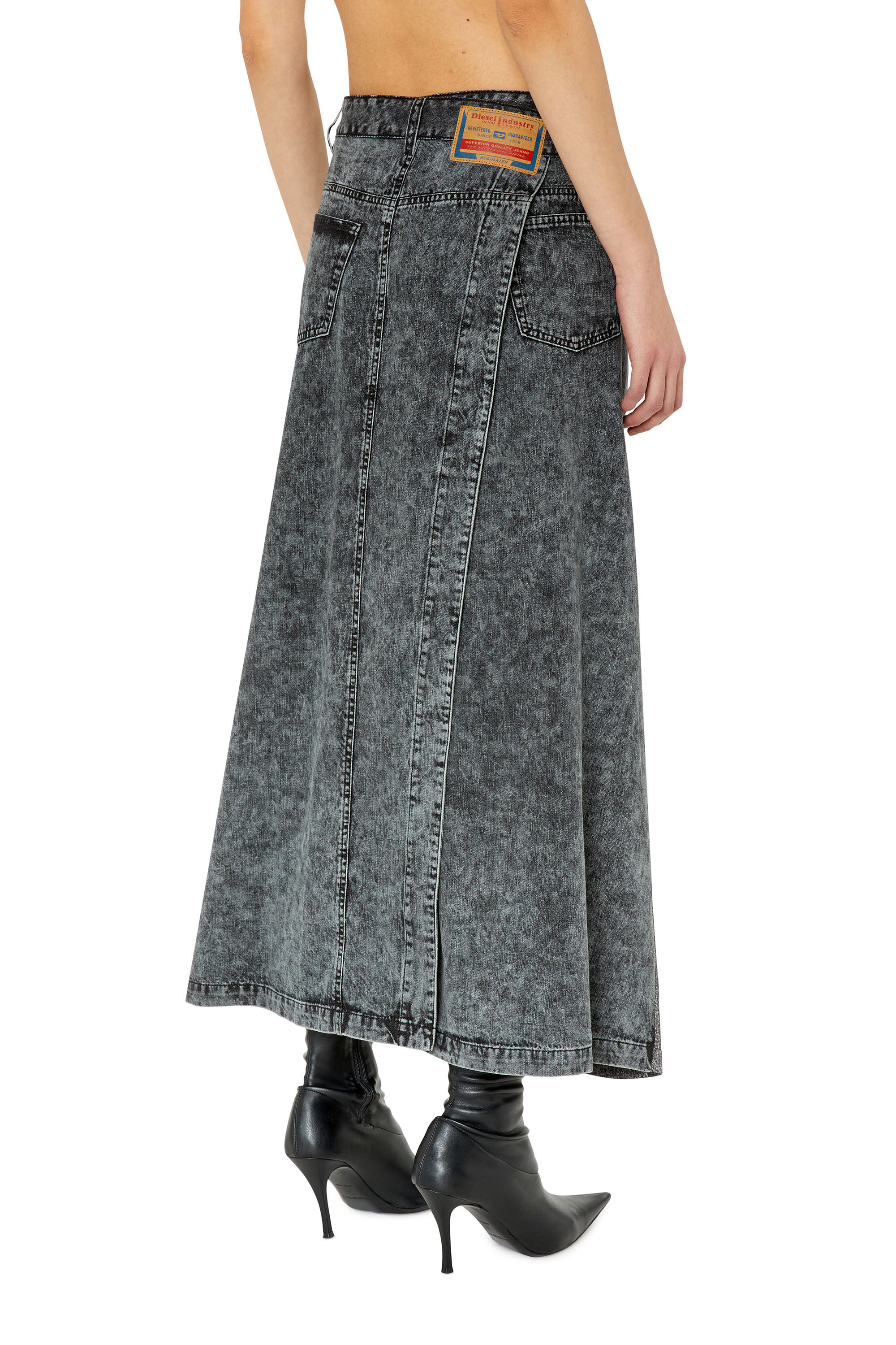 O-TINA Woman: Twill skirt with trompe l'oeil denim print