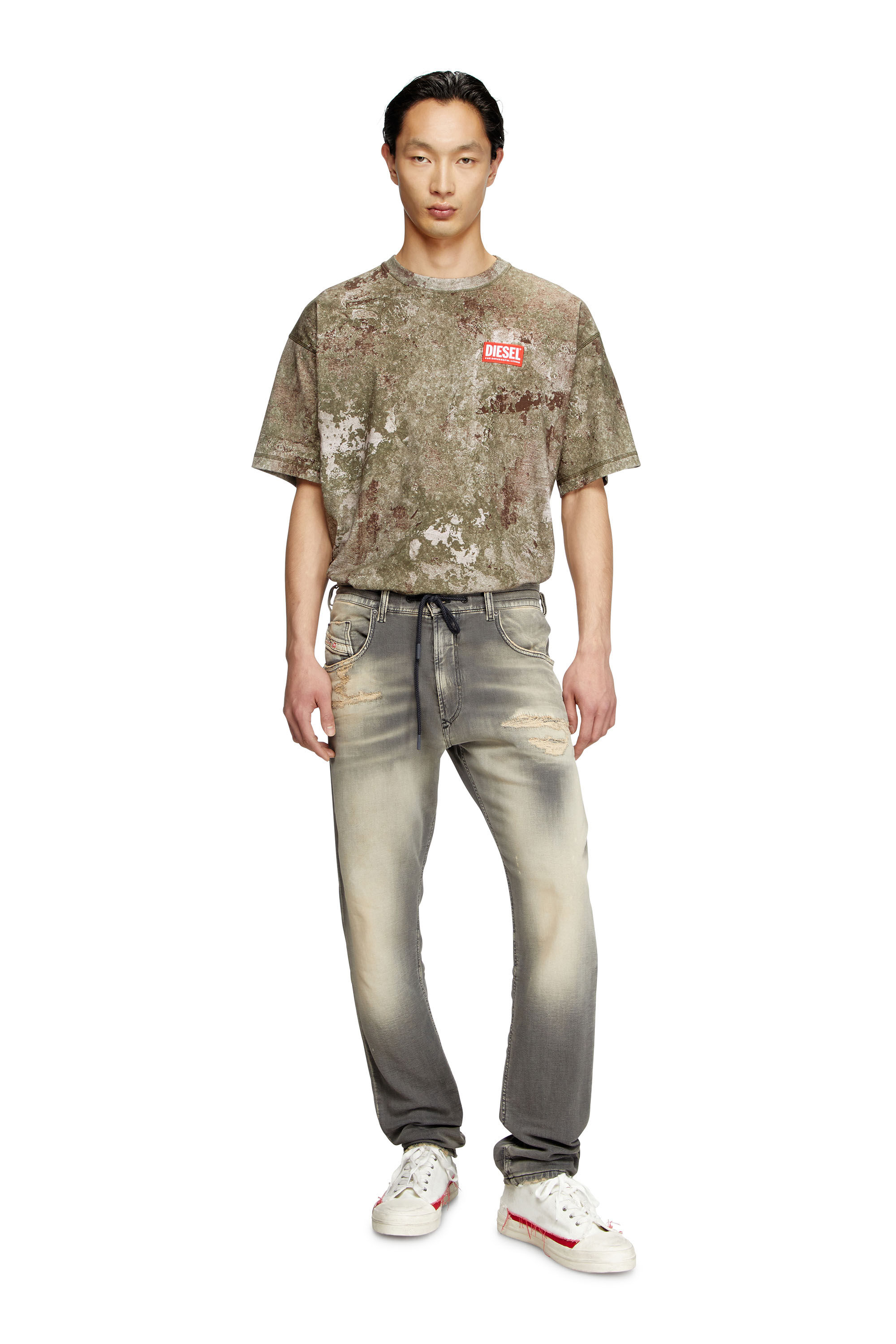 T-JUST-G13 Man: T-shirt with jacron patch print | Diesel