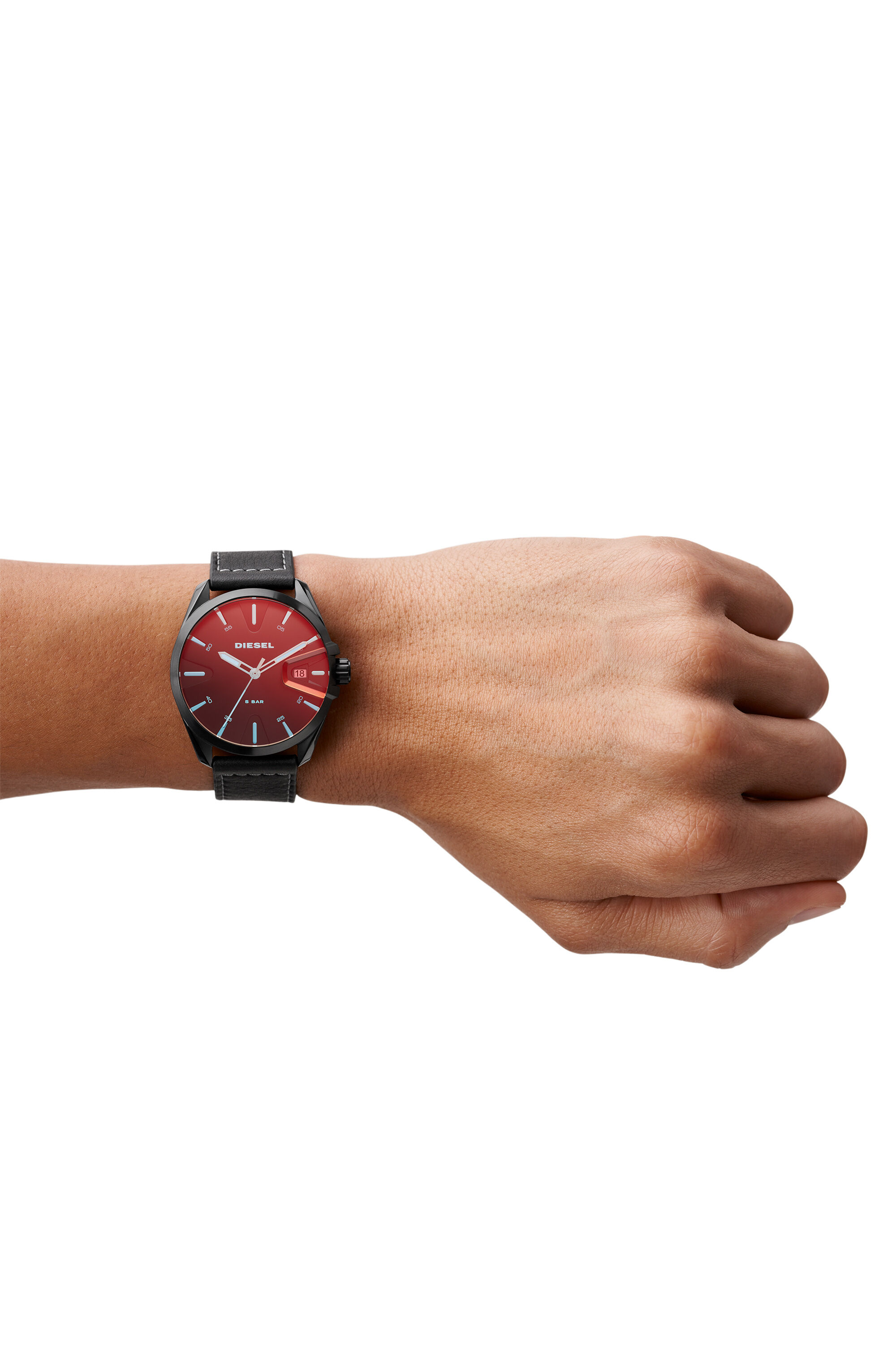 DZ1945 Man: MS9 three-hand date black leather watch | Diesel