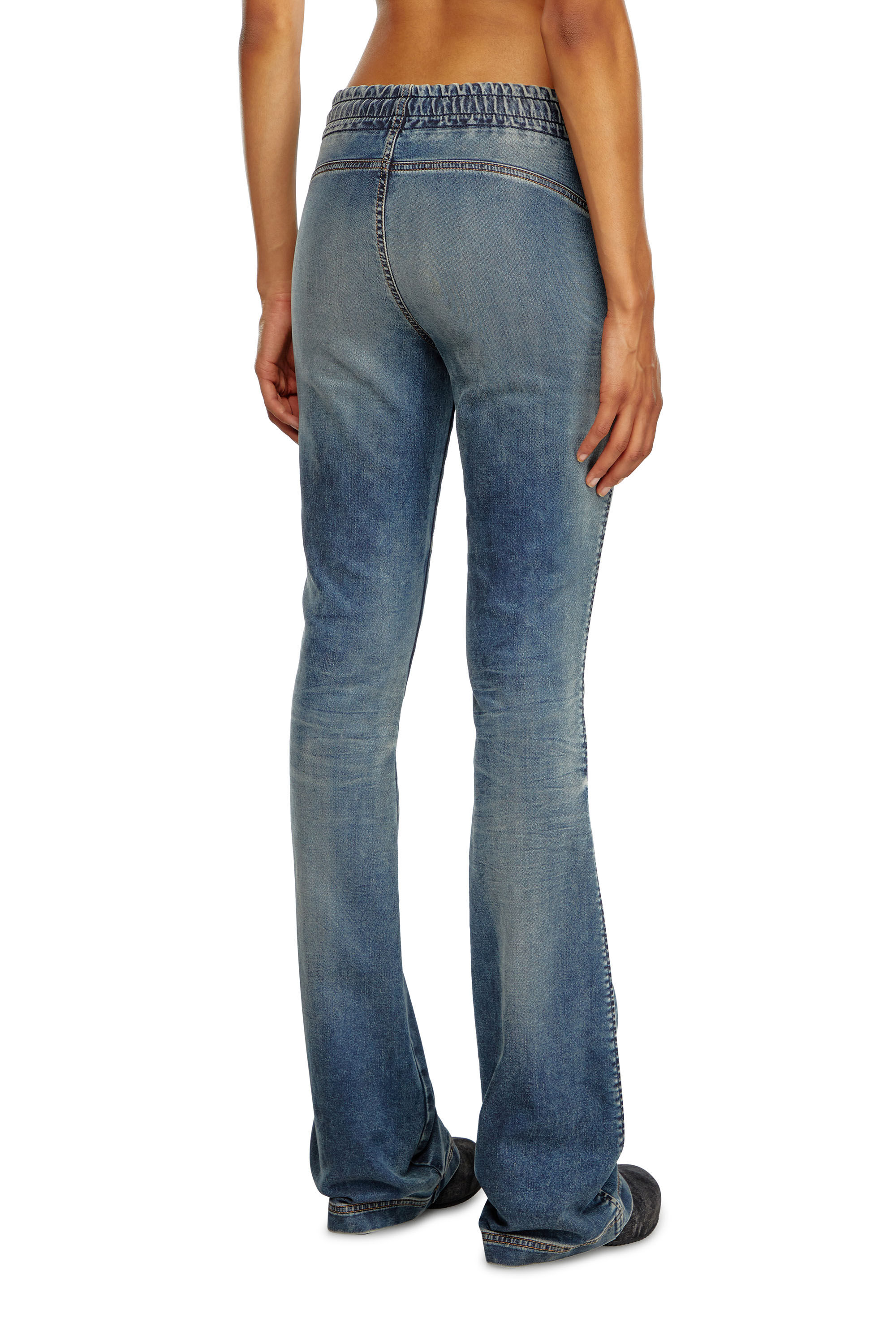 Diesel - Bootcut 2069 D-Ebbey Joggjeans® 068LZ Mujer, Azul medio - 5