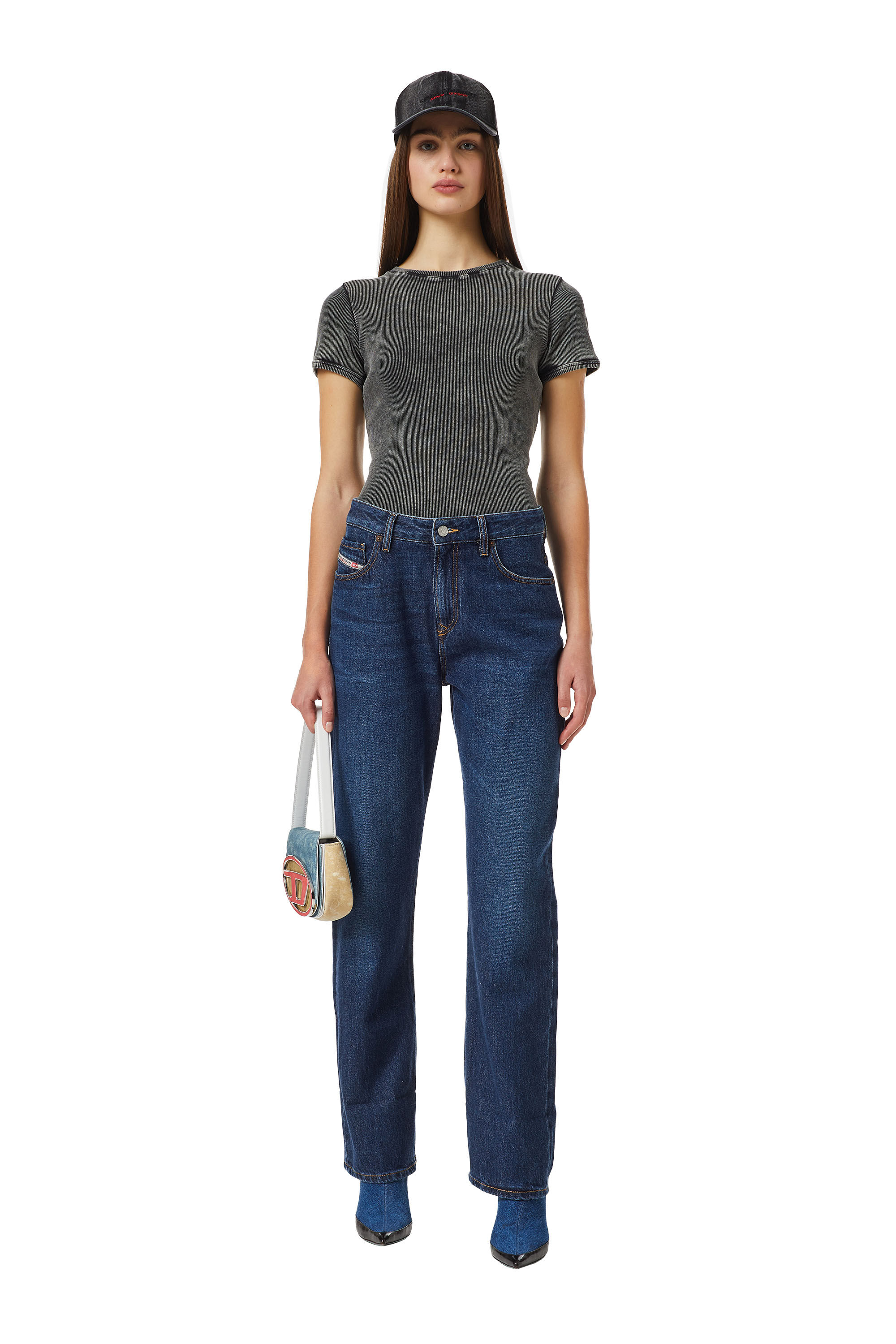 DIESEL 1999 Dレギー 0グレーデン ストレート ジーンズ 1999 D-Reggy Woman: Straight Dark blue Jeans | Diesel Library