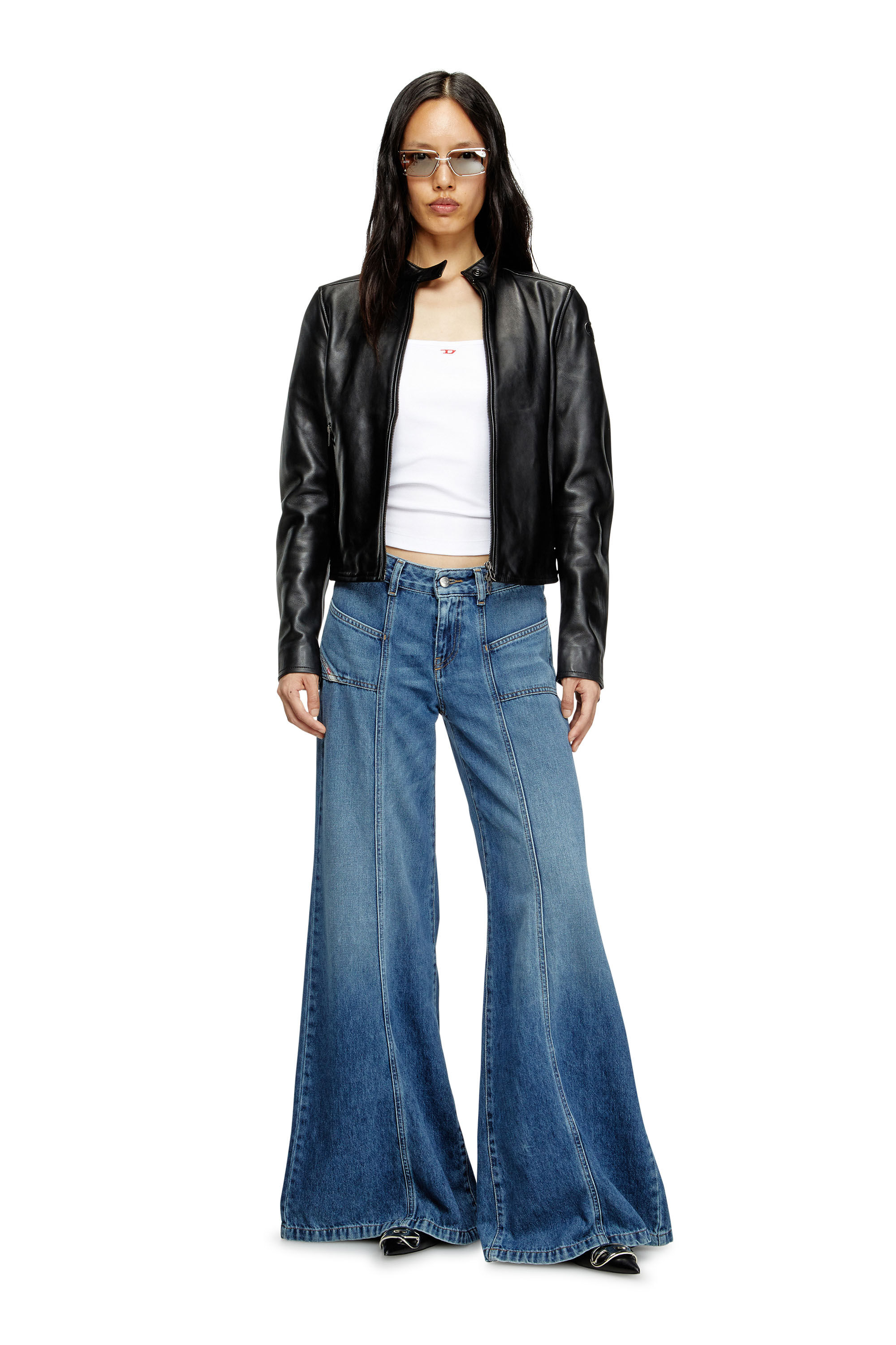 Diesel - Flare Jeans D-Akii 09M56 Mujer, Azul medio - 1