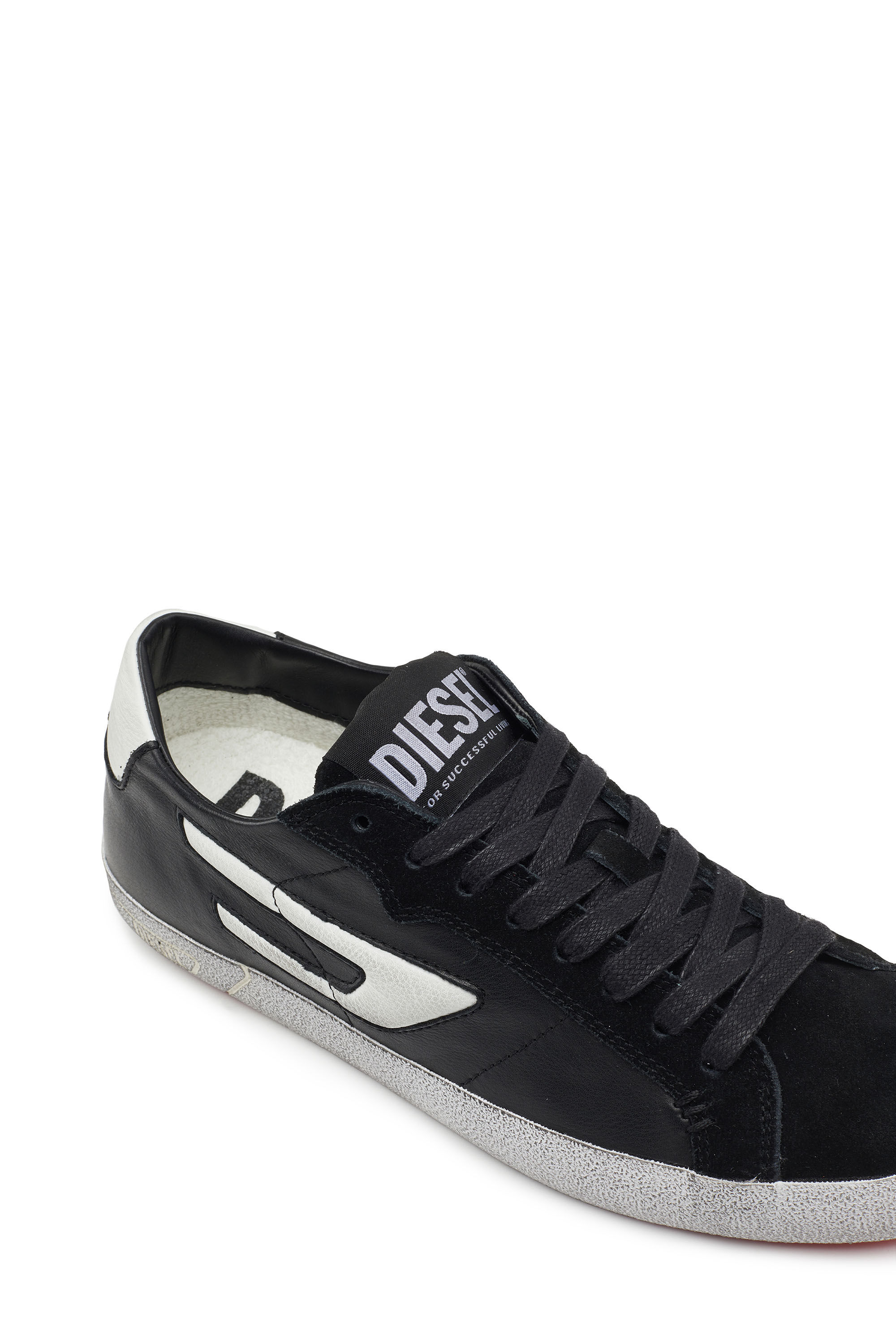 Women's Low-top leather sneakers with D logo | Diesel S-LEROJI