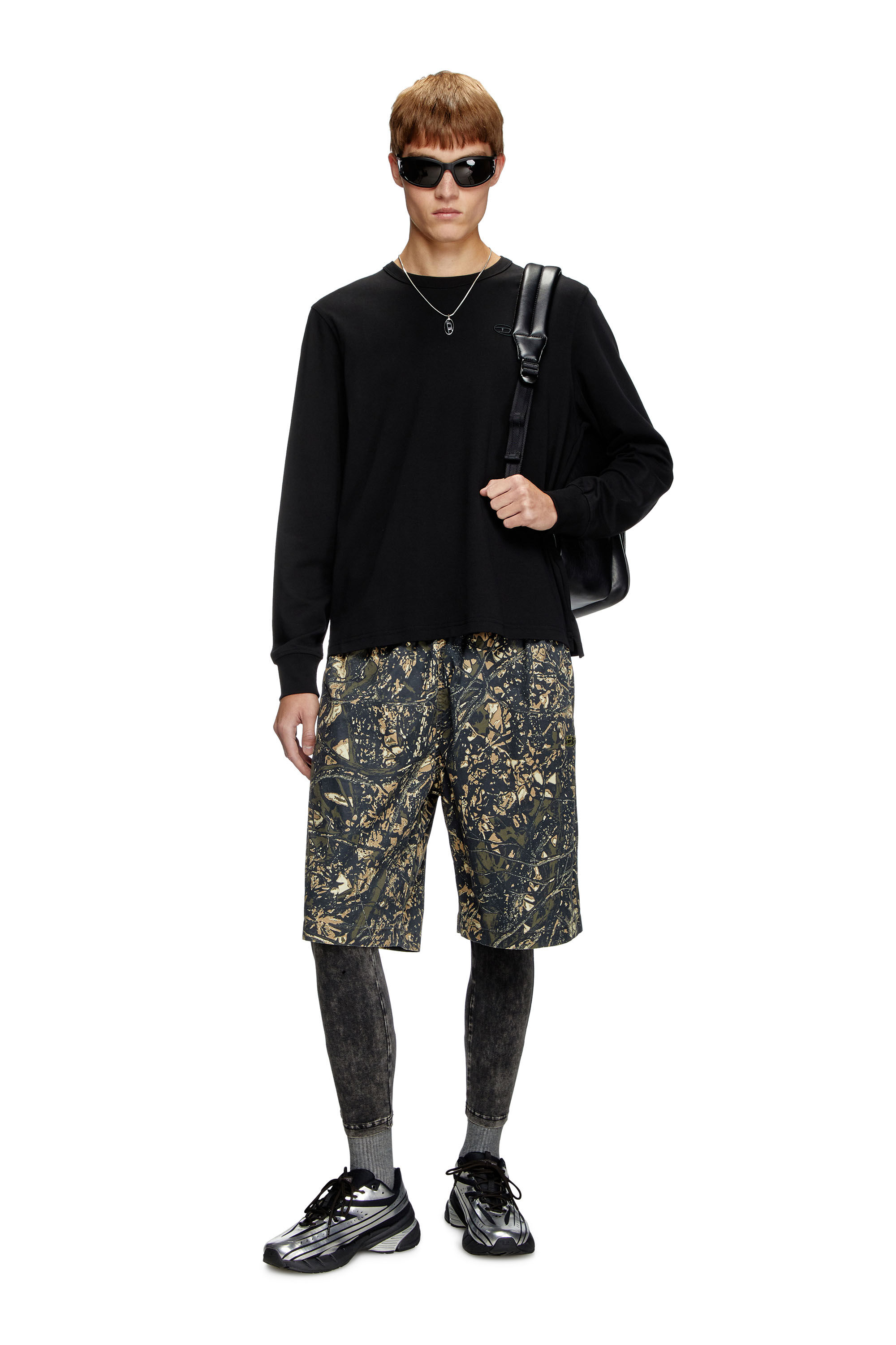 Diesel - T-ADJUST-LS-SLITS-R17, Camiseta de manga larga con logotipo bordado Hombre in Negro - 1