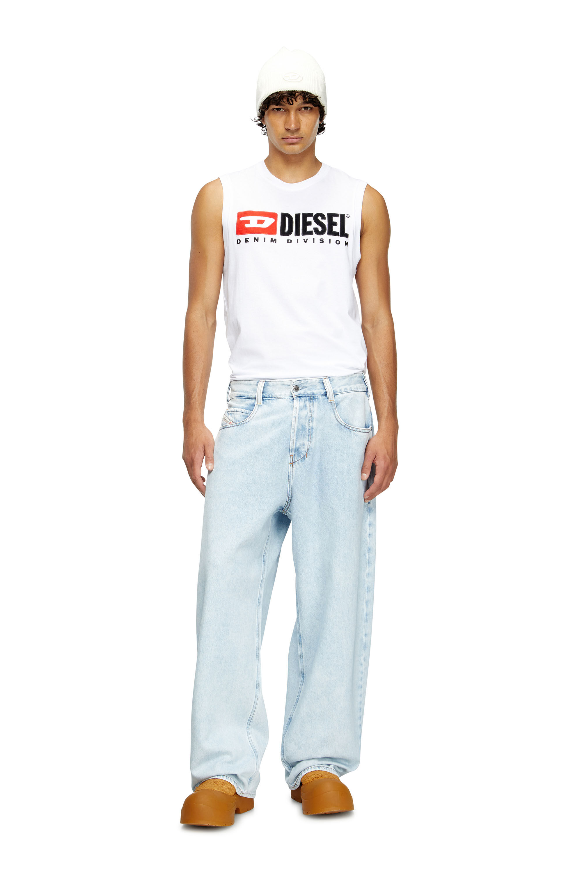 デニム・ジーパン DIESEL relaxed jeans 1997 d-enim 09m74 Women's Relaxed Jeans | Light Blue | Diesel 1997 D-Enim