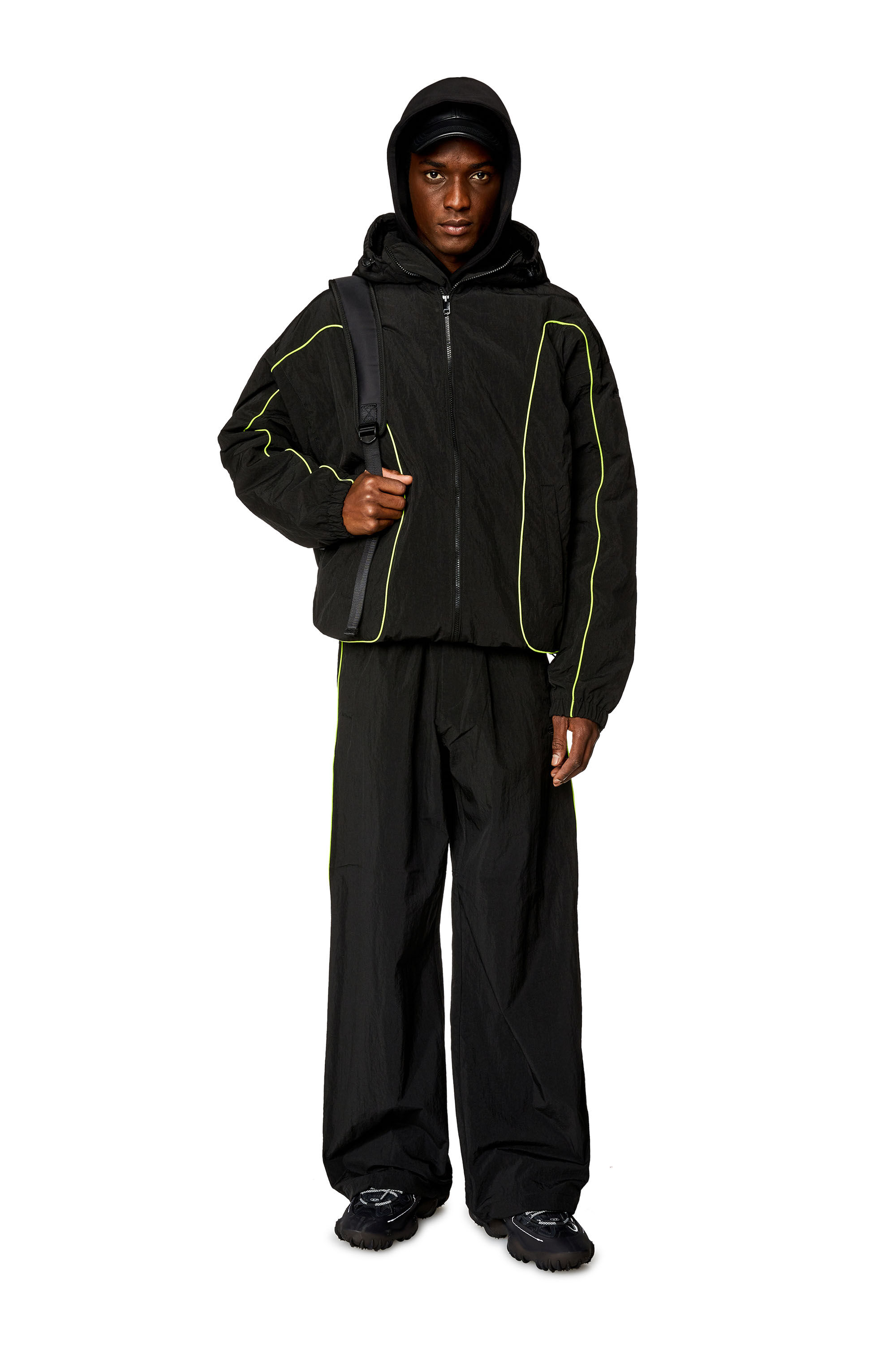 Men's Padded hooded jacket in wrinkled nylon | Black | Diesel