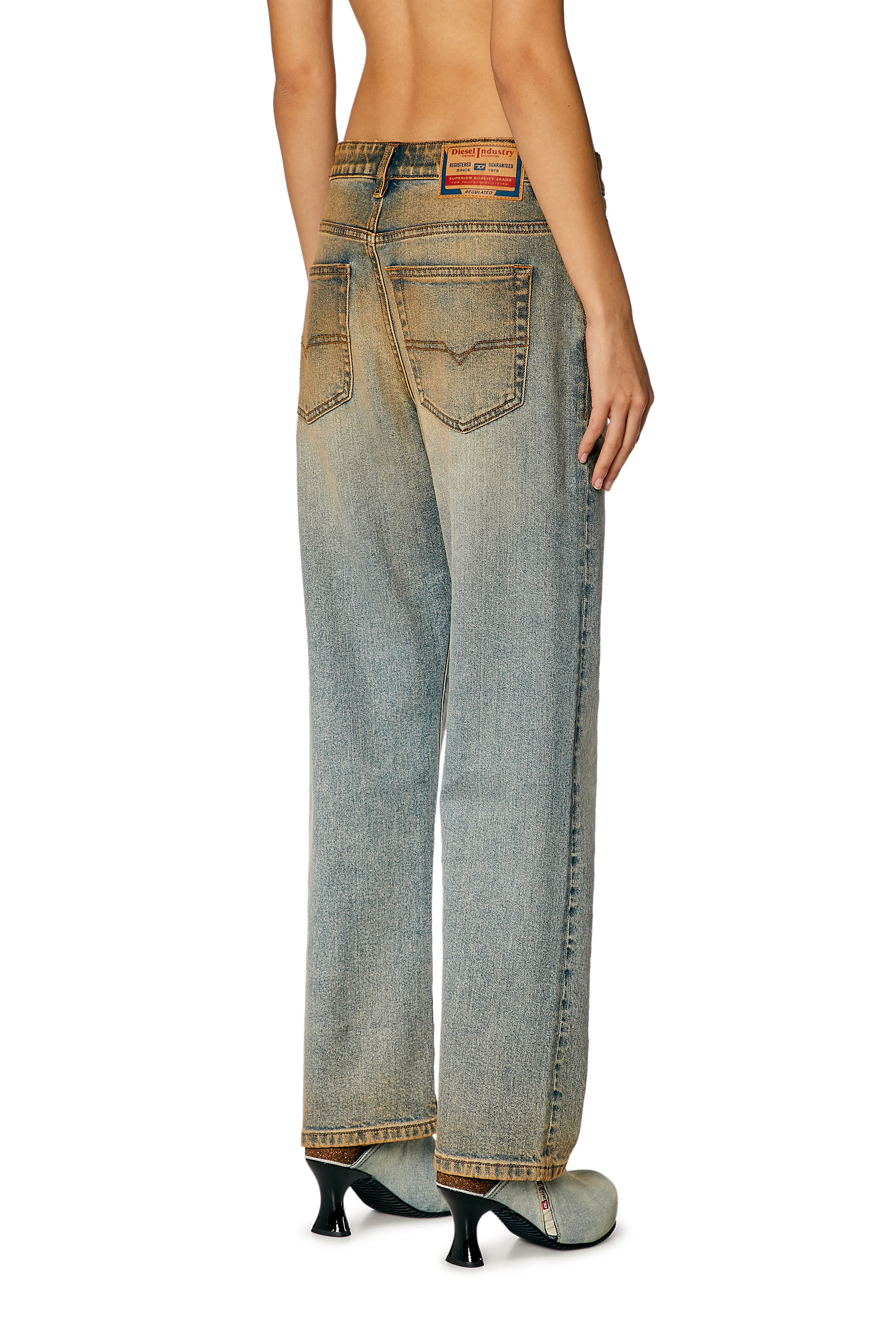 DIESEL 1999 Dレキ L32 シンス 1999DREGGYA036210GRDH 01 Women's Relaxed Jeans | Light blue | Diesel 1999 D-Reggy