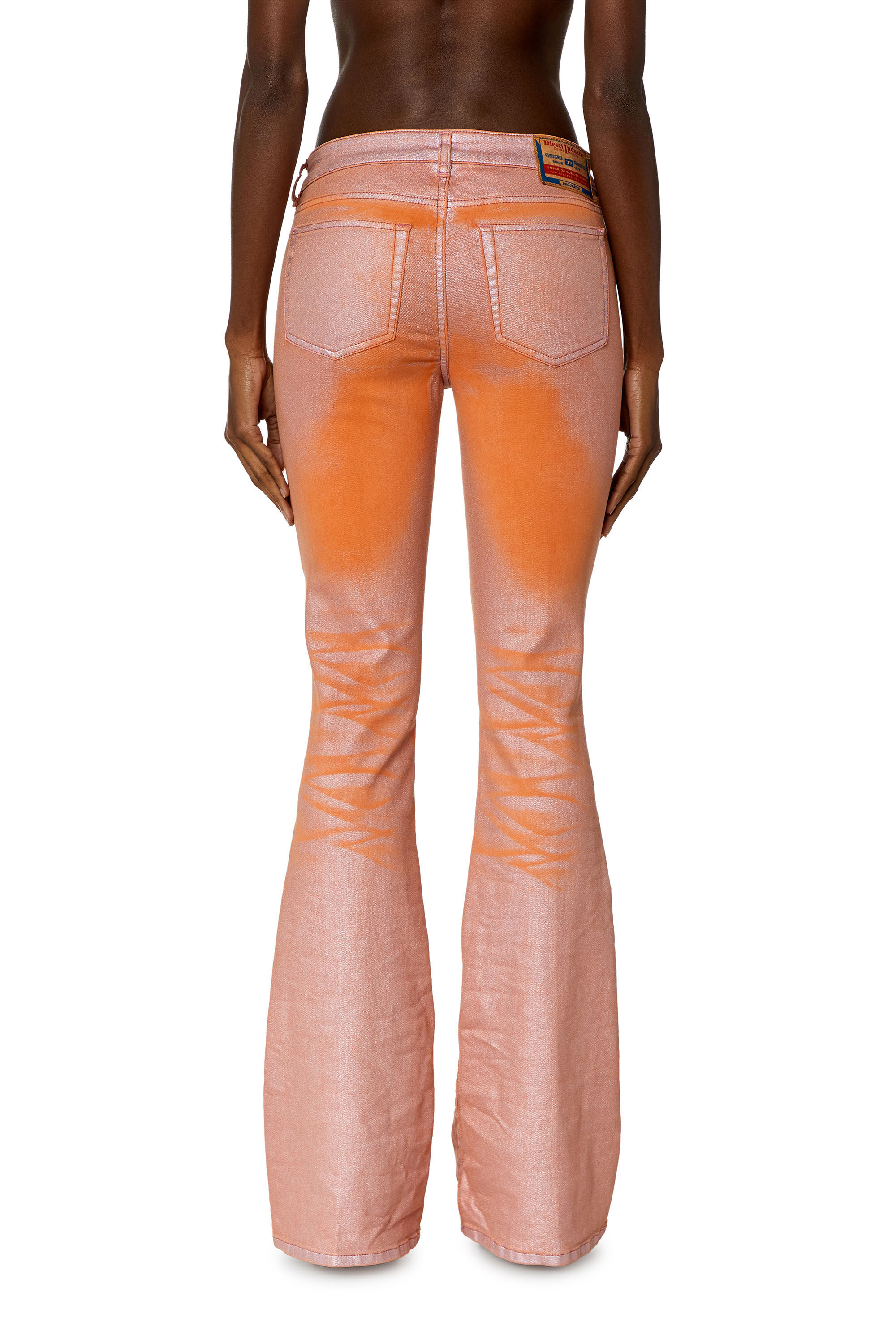 Diesel - Bootcut and Flare Jeans 1969 D-Ebbey 068KT, Rosa/Naranja - Image 5