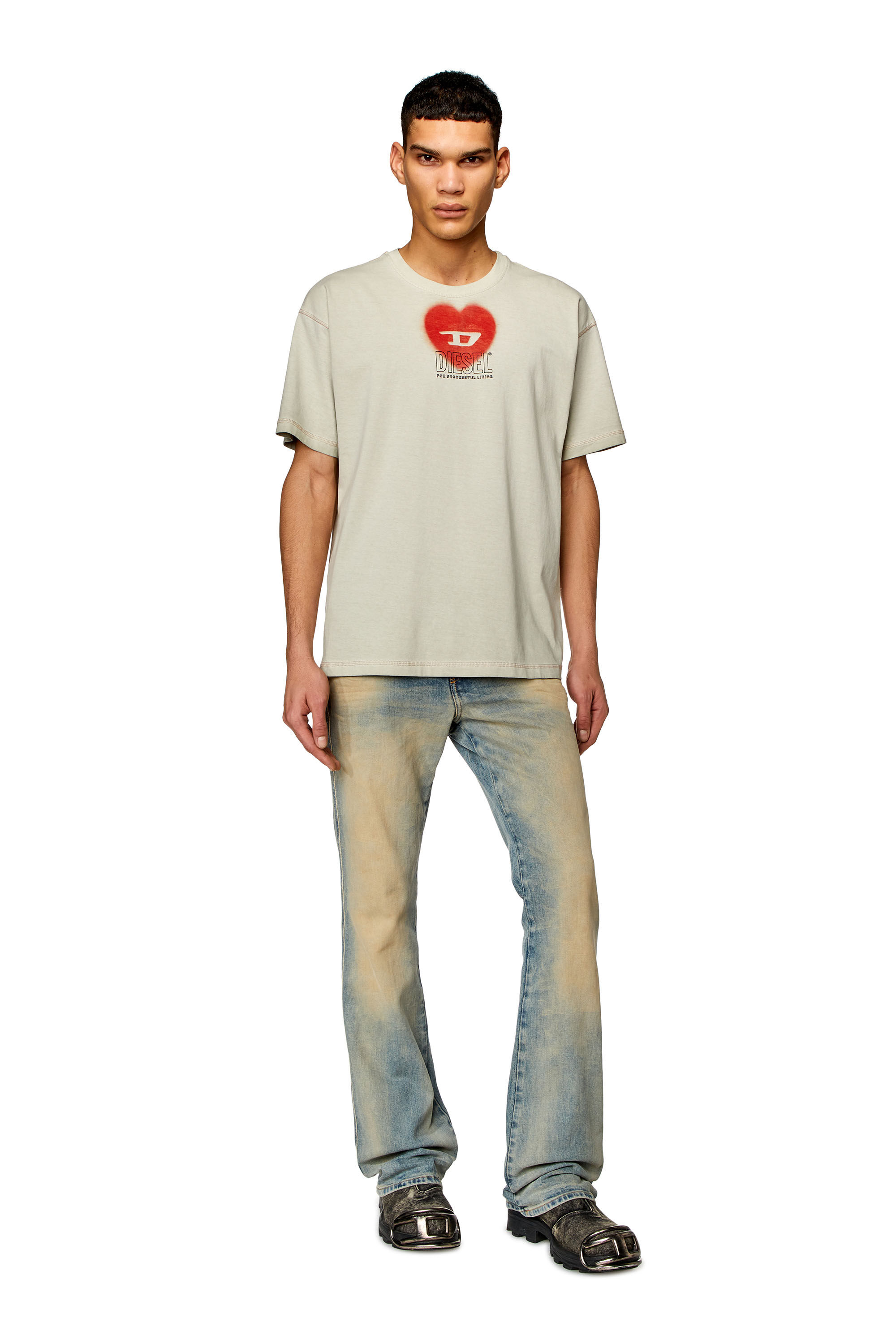 Men's graphic T-shirt with heart print | Beige | Diesel