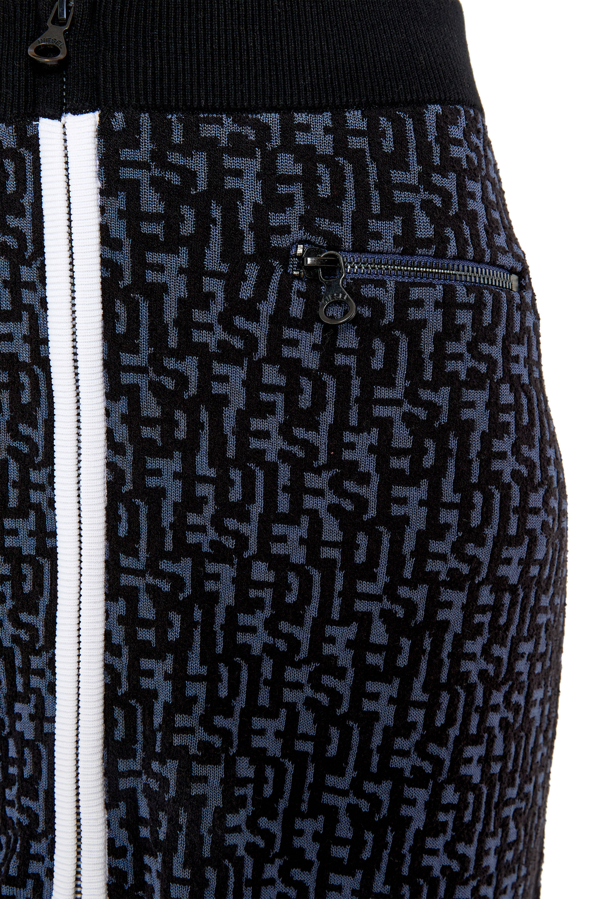 Diesel - M-ATHILDETTE, Woman's Short skirt with bouclé-knit monogram in Blue/Black - 5