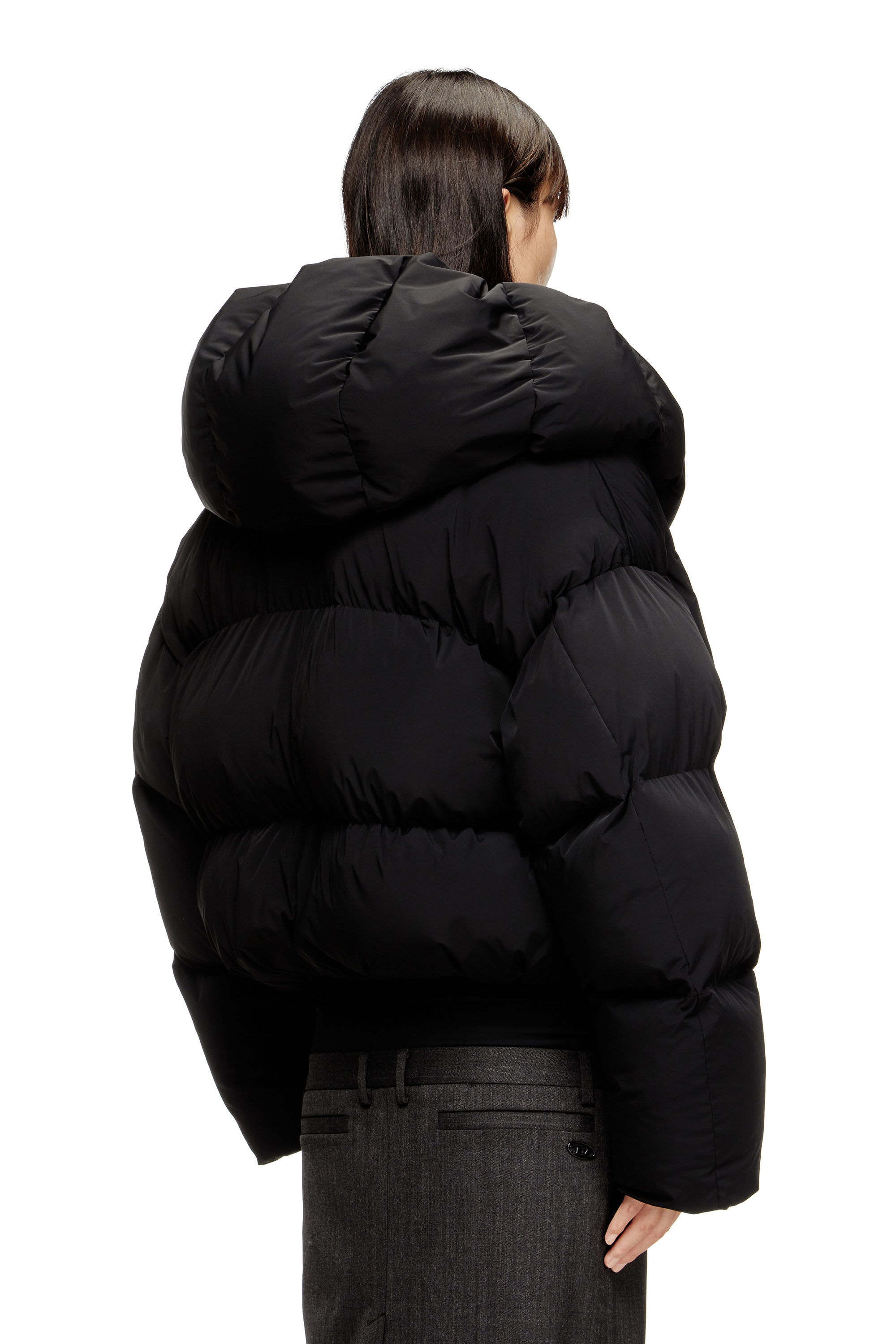 Diesel - W-ILEY-T1, Chaqueta de plumón envolvente en nylon bi-elástico Mujer in Negro - 5