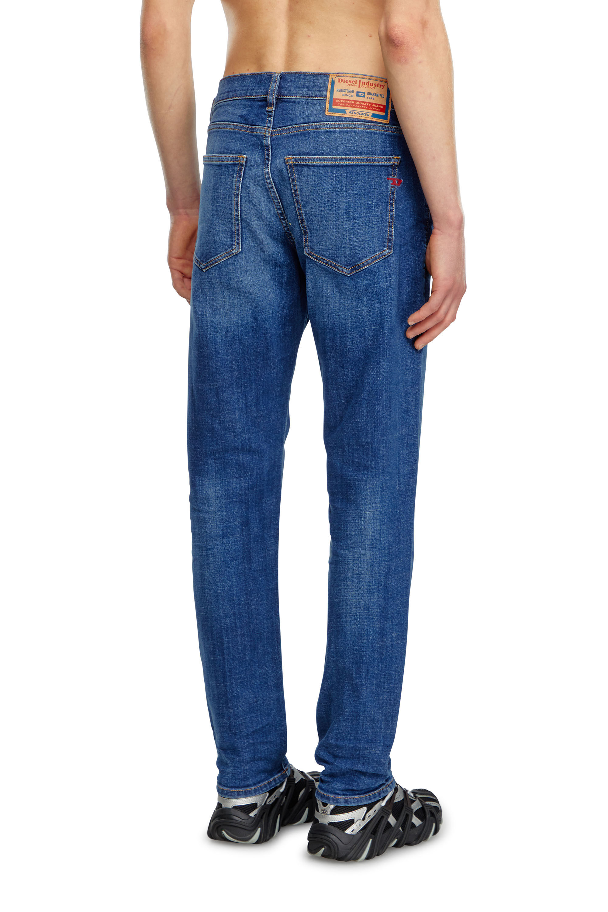 Diesel - Slim Jeans 2019 D-Strukt 09K04, Hombre Slim Jeans - 2019 D-Strukt in Azul marino - Image 4