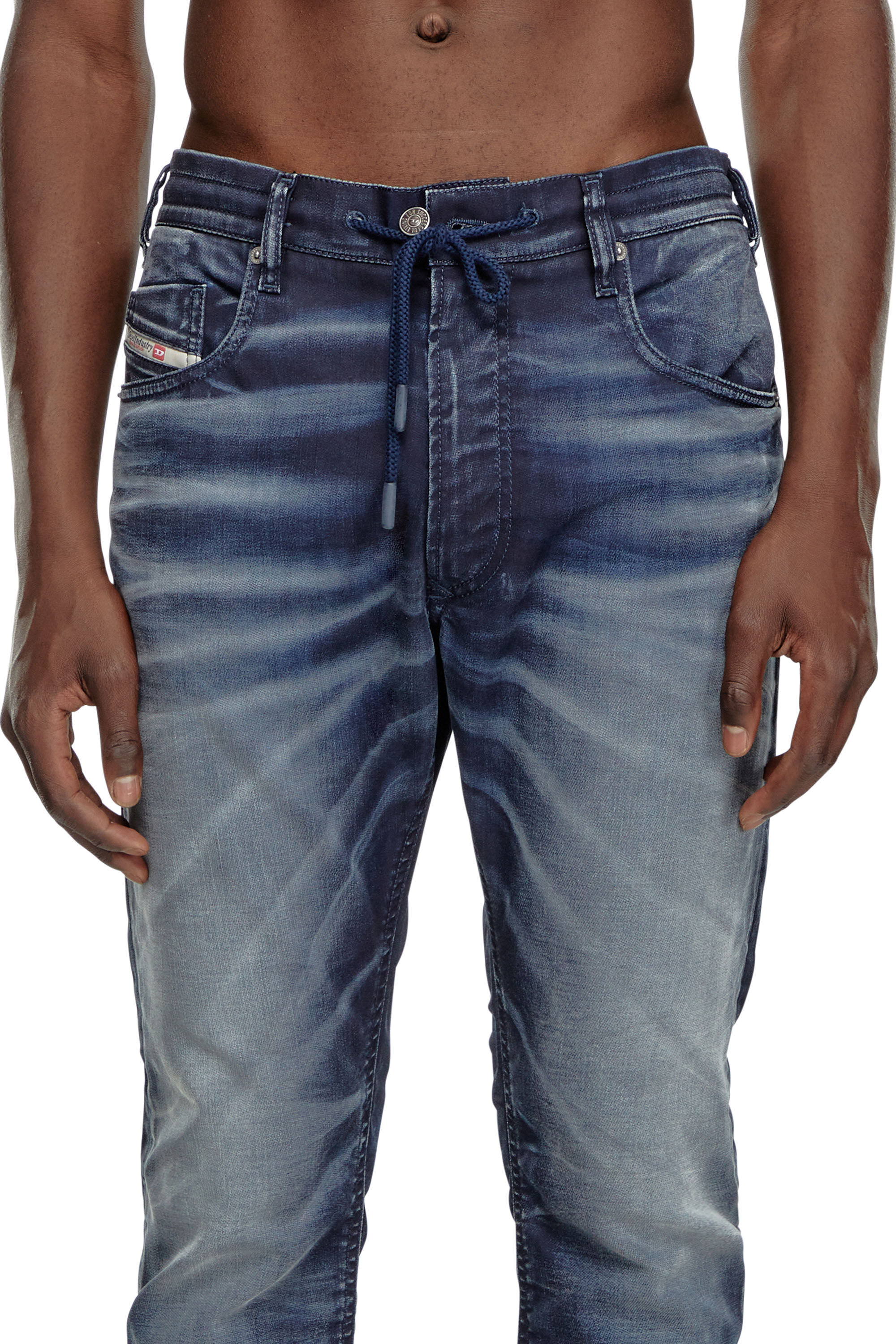 Diesel - Hombre Tapered 2030 D-Krooley Joggjeans® 068MD, Azul Oscuro - Image 5