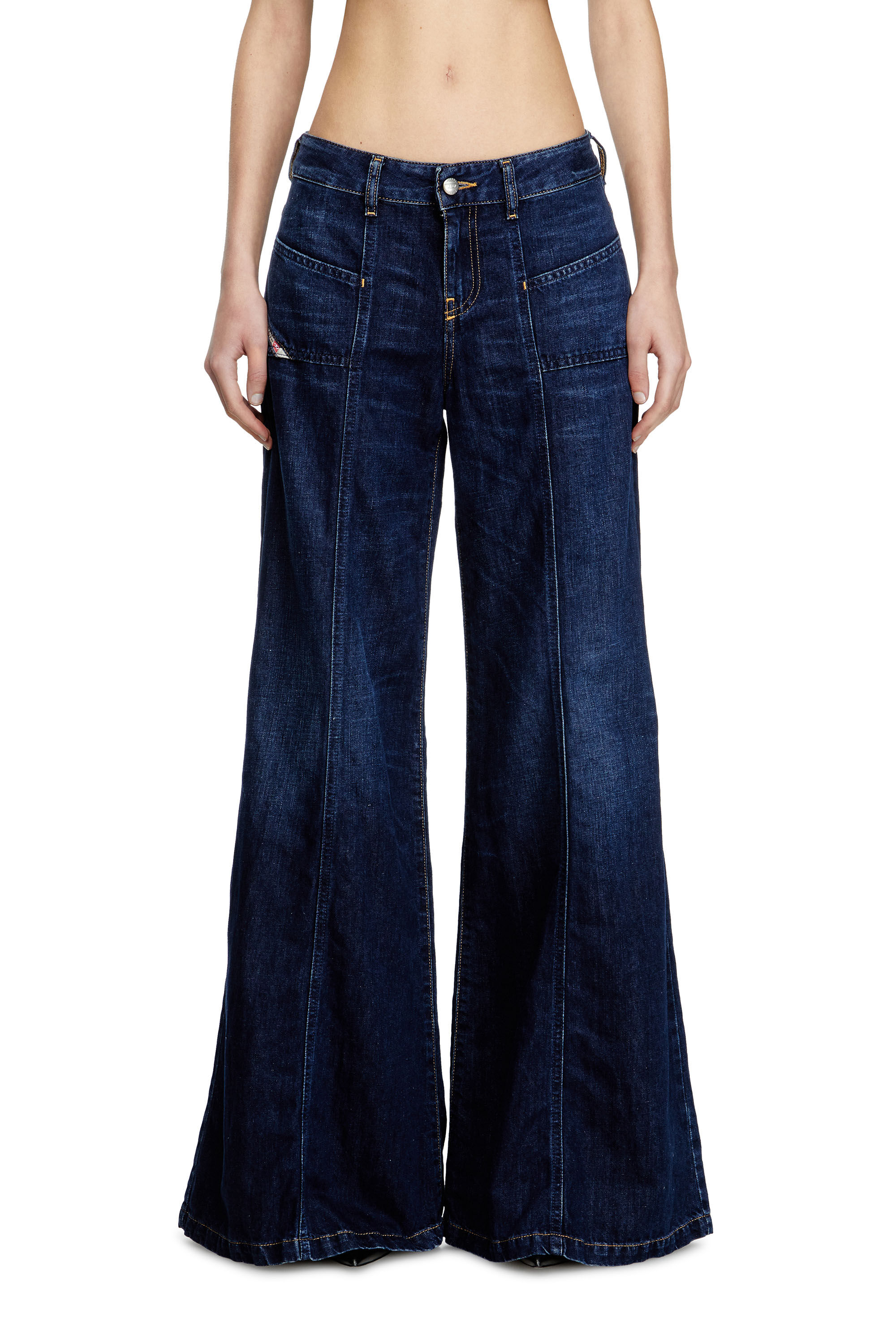 Women's Flare Jeans | Light Blue | Diesel 1978 D-Akemi