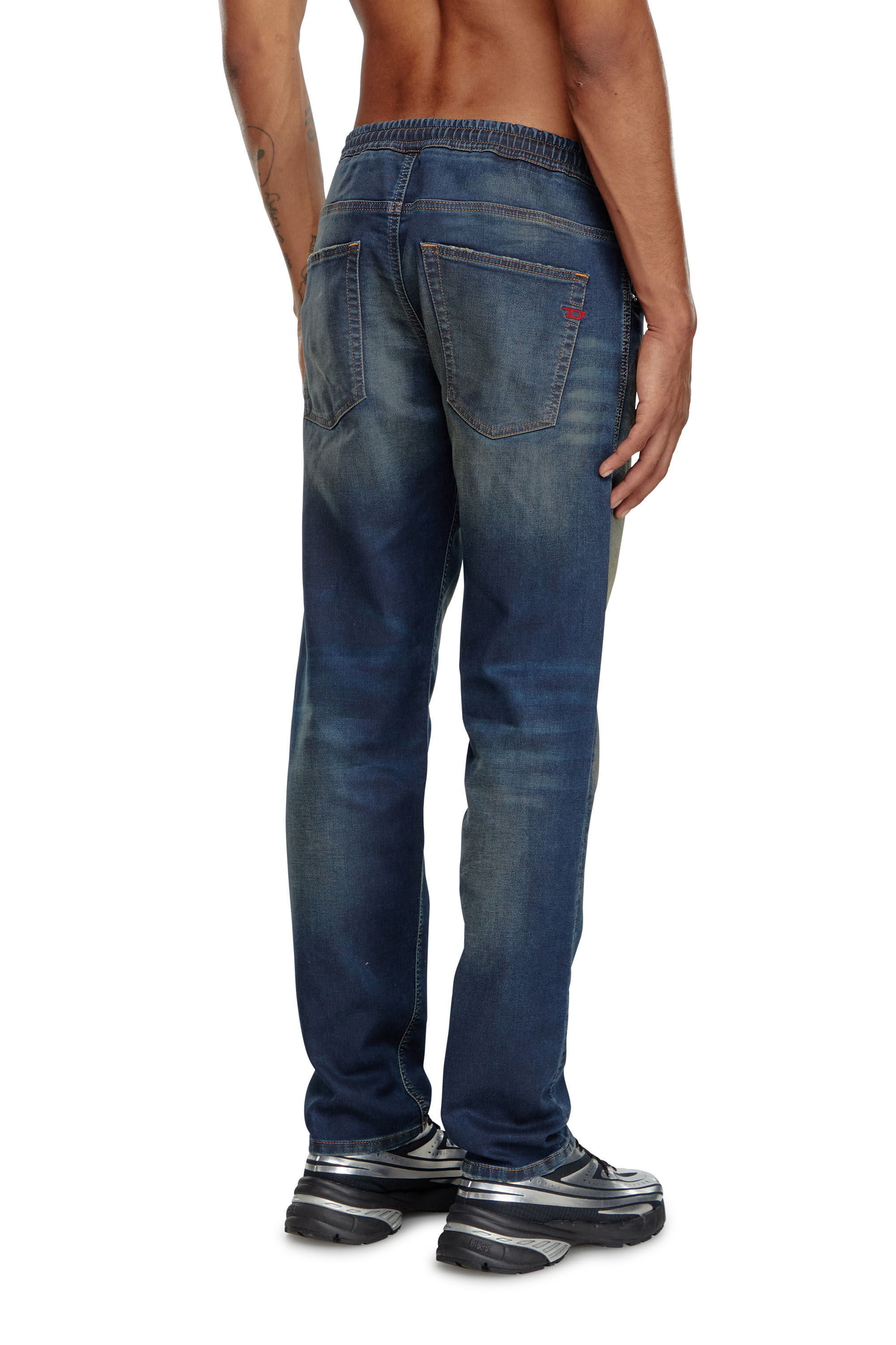 Diesel - Hombre Tapered 2030 D-Krooley Joggjeans® 09J34, Azul Oscuro - Image 4