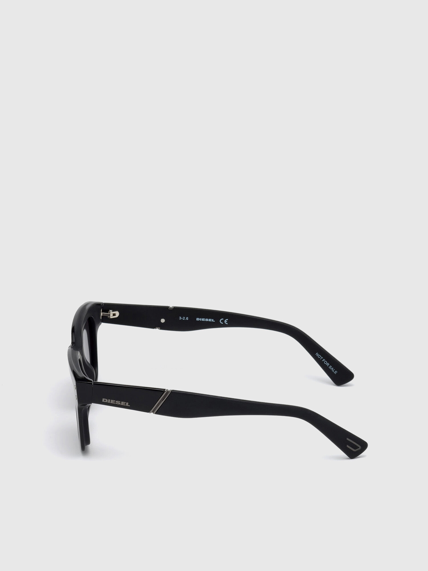 DL0231, Negro